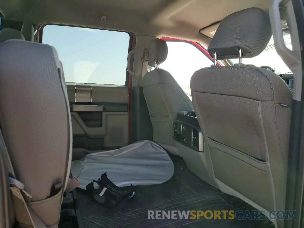 10 fotografías del automóvil dañado 1FTEW1CB0KKE24115 FORD F-150 2019