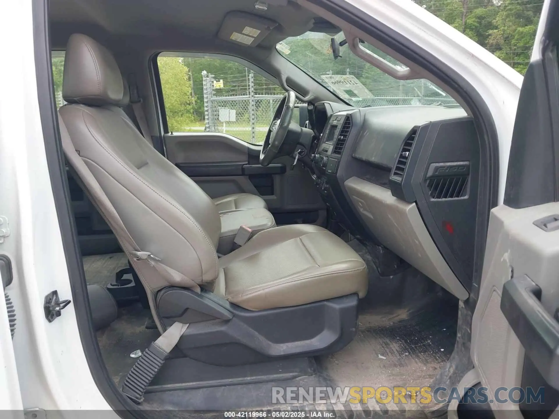 5 fotografías del automóvil dañado 1FTEW1CB3KKD58854 FORD F-150 2019