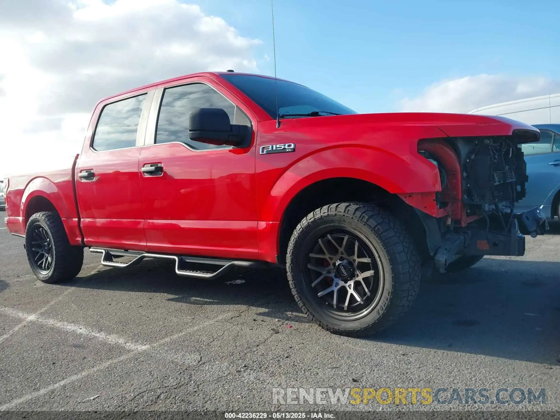 14 fotografías del automóvil dañado 1FTEW1CB5KKE38155 FORD F-150 2019