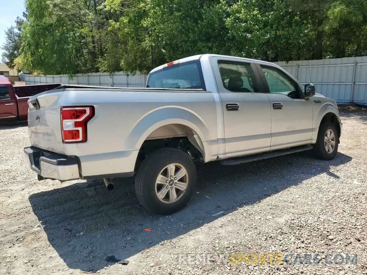 3 fotografías del automóvil dañado 1FTEW1CB6KFB42814 FORD F-150 2019