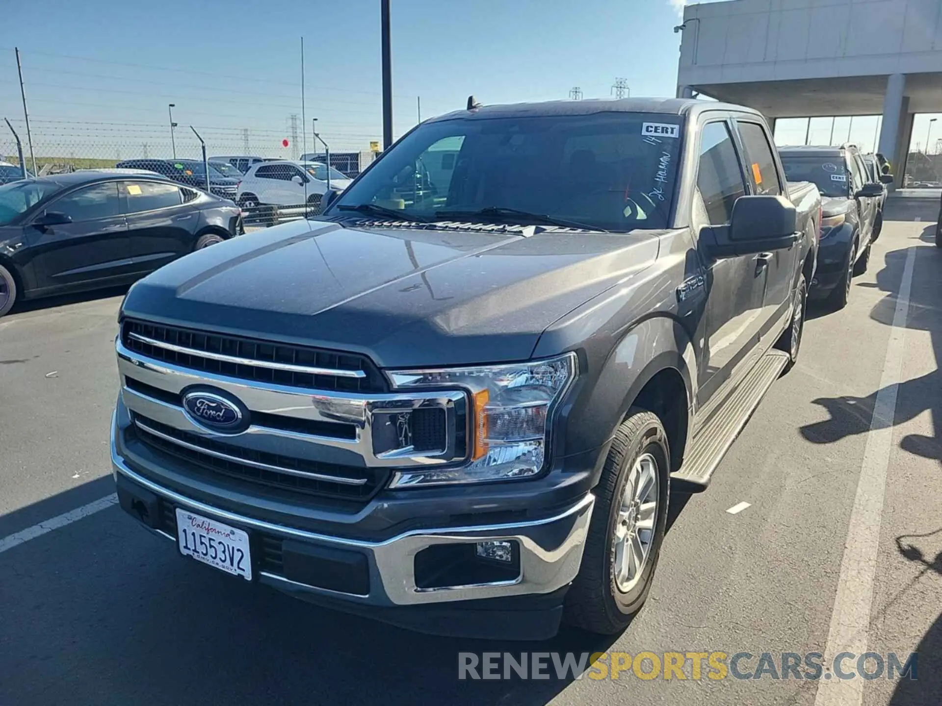 4 fotografías del automóvil dañado 1FTEW1CBXKKD64568 FORD F-150 2019
