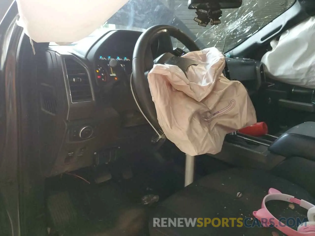 8 fotografías del automóvil dañado 1FTEW1CP0KKE76243 FORD F-150 2019