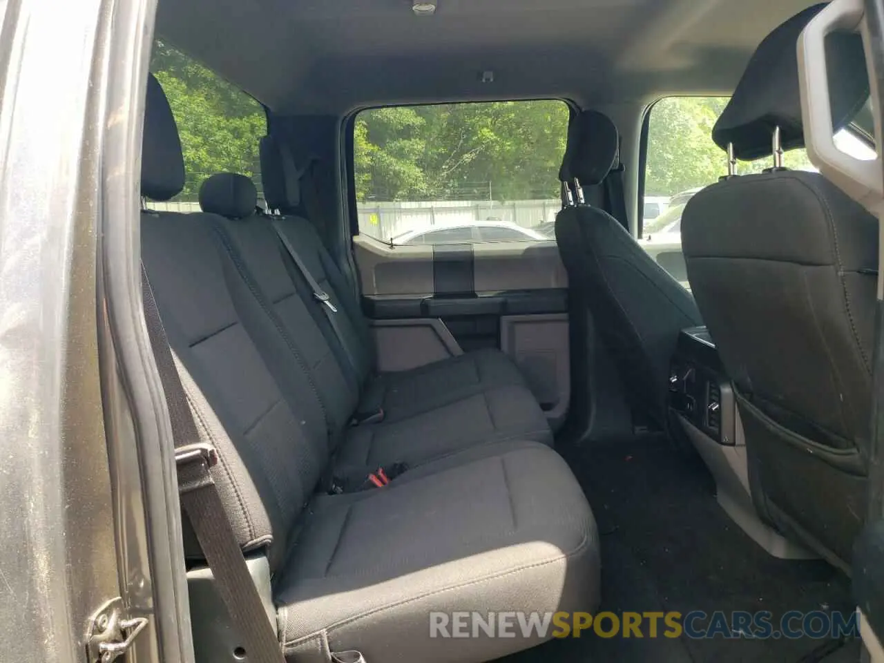 10 fotografías del automóvil dañado 1FTEW1CP1KKD68357 FORD F-150 2019