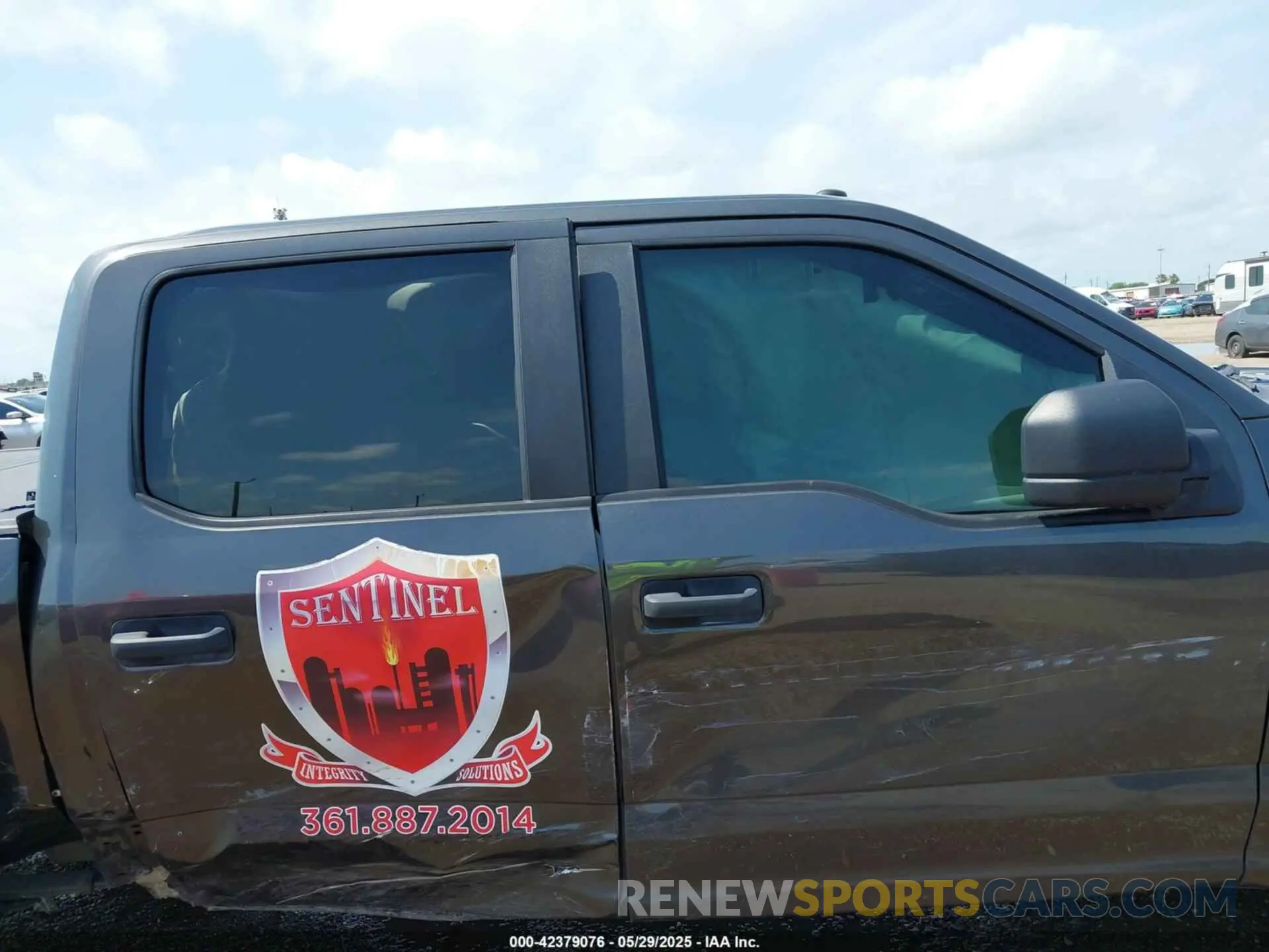 13 fotografías del automóvil dañado 1FTEW1CP2KKE59640 FORD F-150 2019