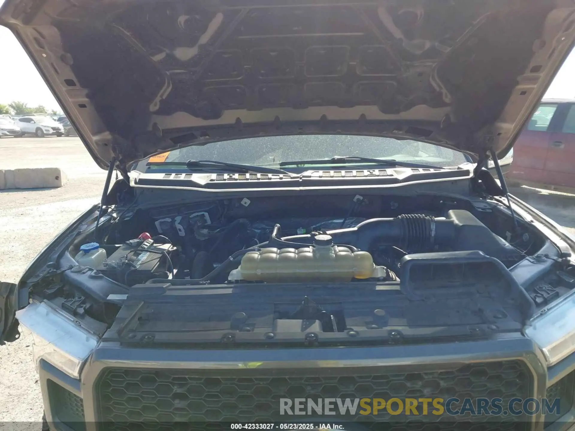 10 fotografías del automóvil dañado 1FTEW1CP4KKF07493 FORD F-150 2019