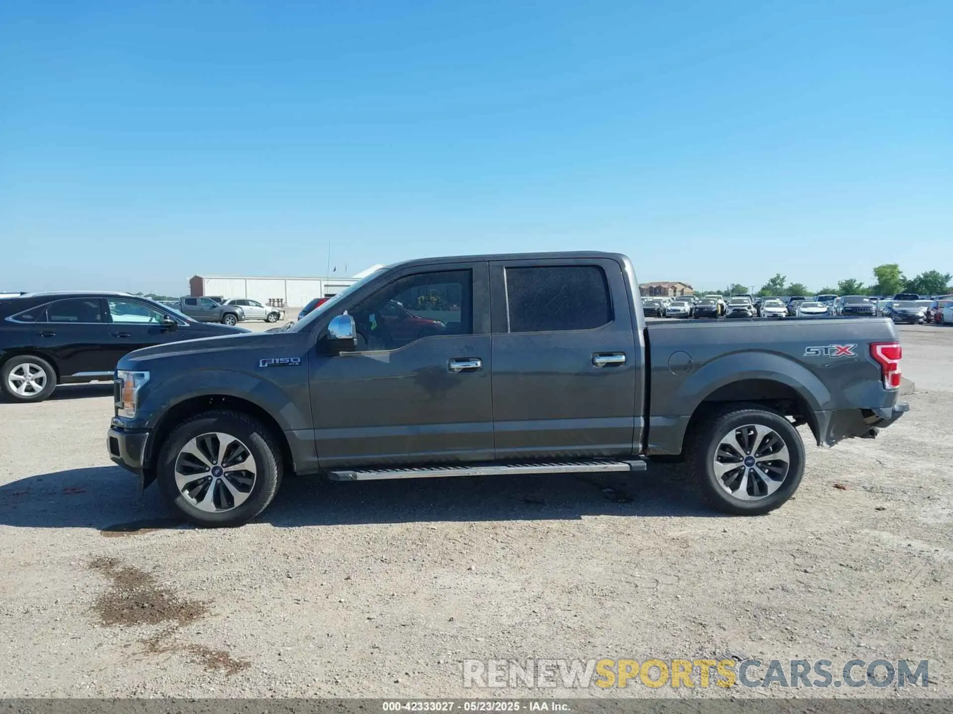 14 fotografías del automóvil dañado 1FTEW1CP4KKF07493 FORD F-150 2019