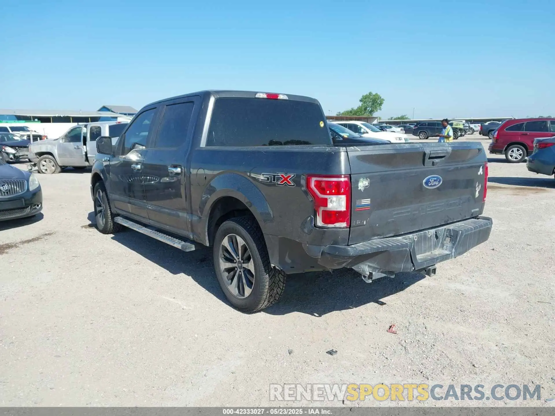 3 fotografías del automóvil dañado 1FTEW1CP4KKF07493 FORD F-150 2019