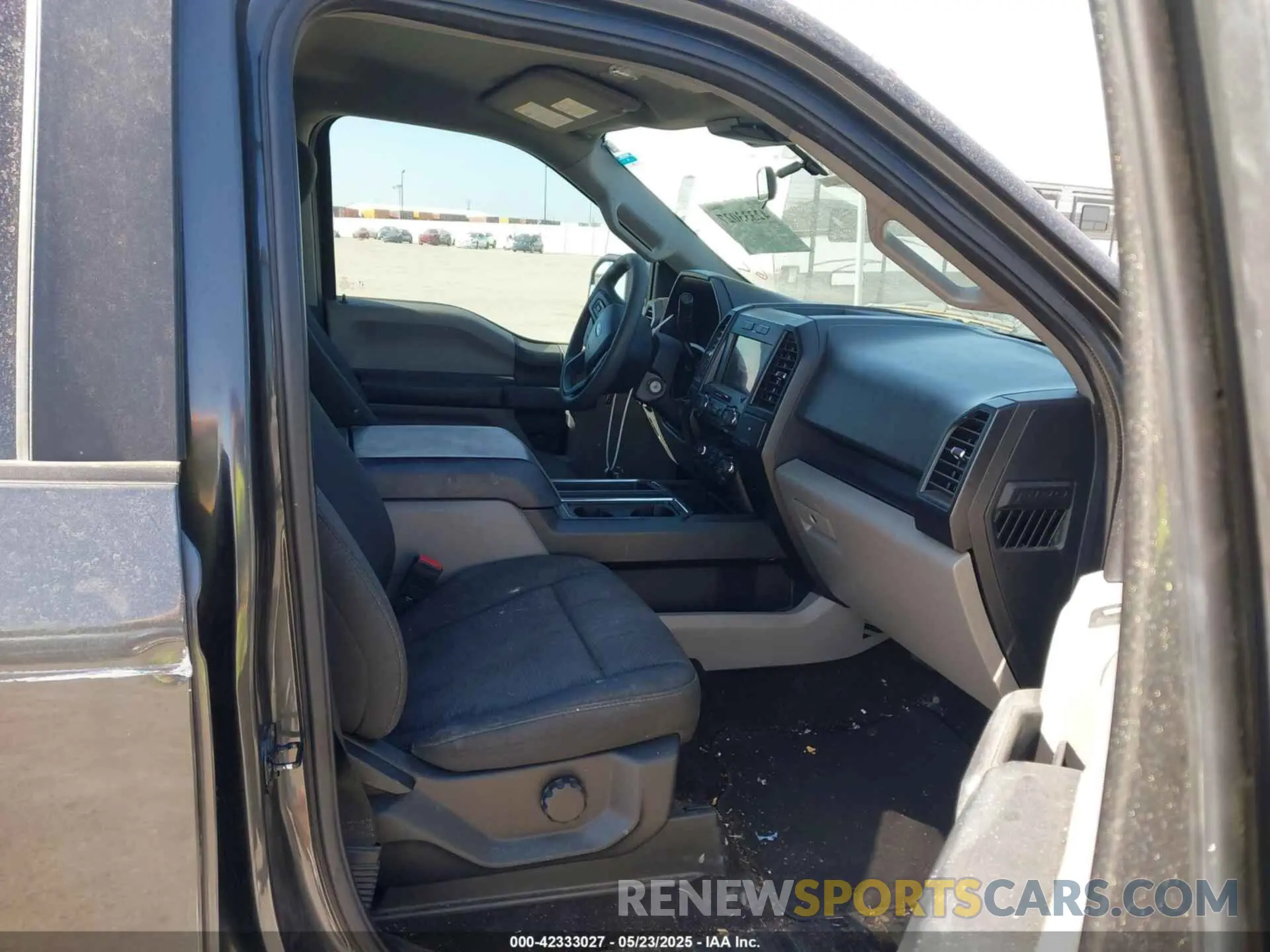 5 fotografías del automóvil dañado 1FTEW1CP4KKF07493 FORD F-150 2019