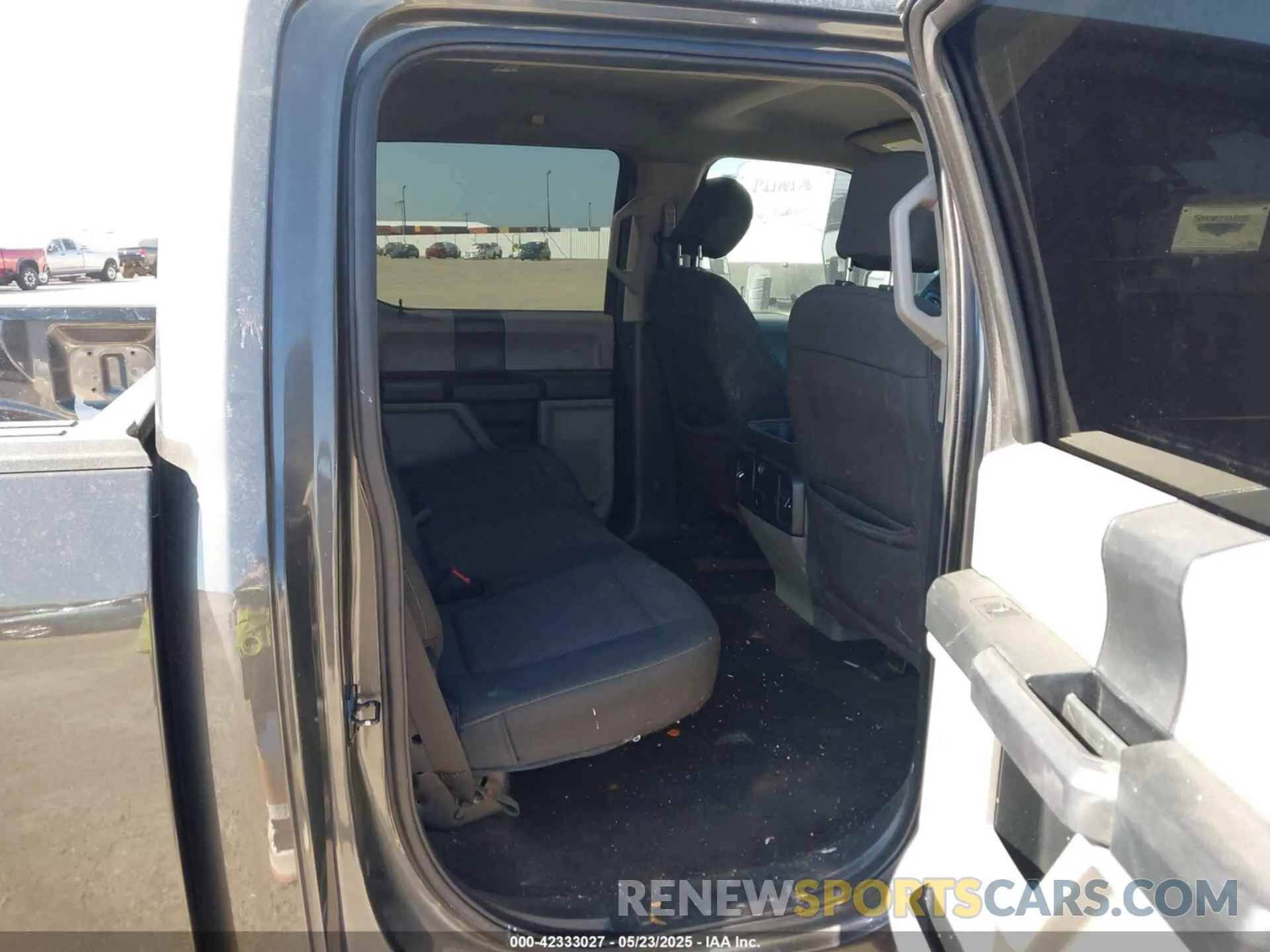 8 fotografías del automóvil dañado 1FTEW1CP4KKF07493 FORD F-150 2019