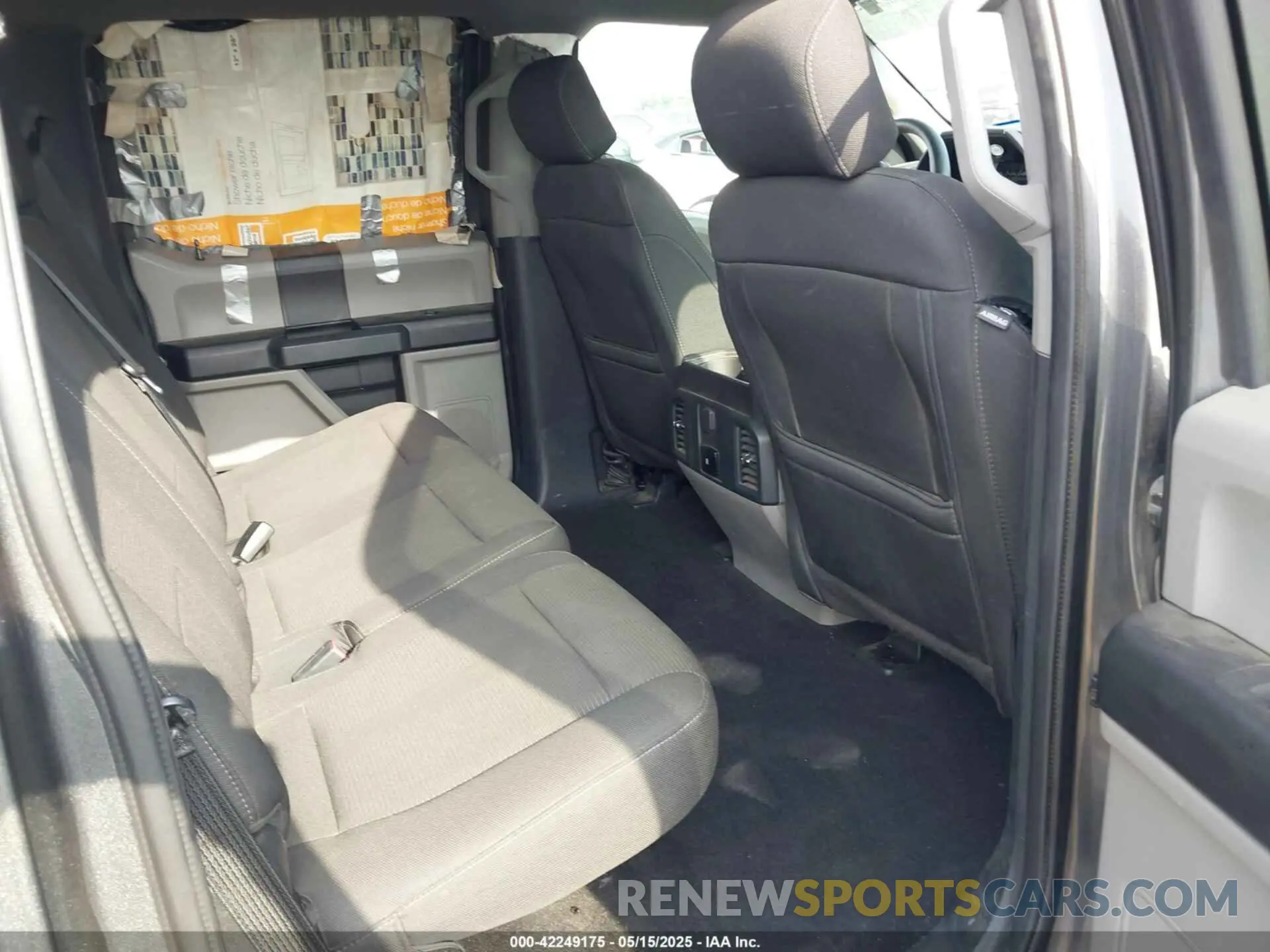 8 fotografías del automóvil dañado 1FTEW1CP6KKD43860 FORD F-150 2019