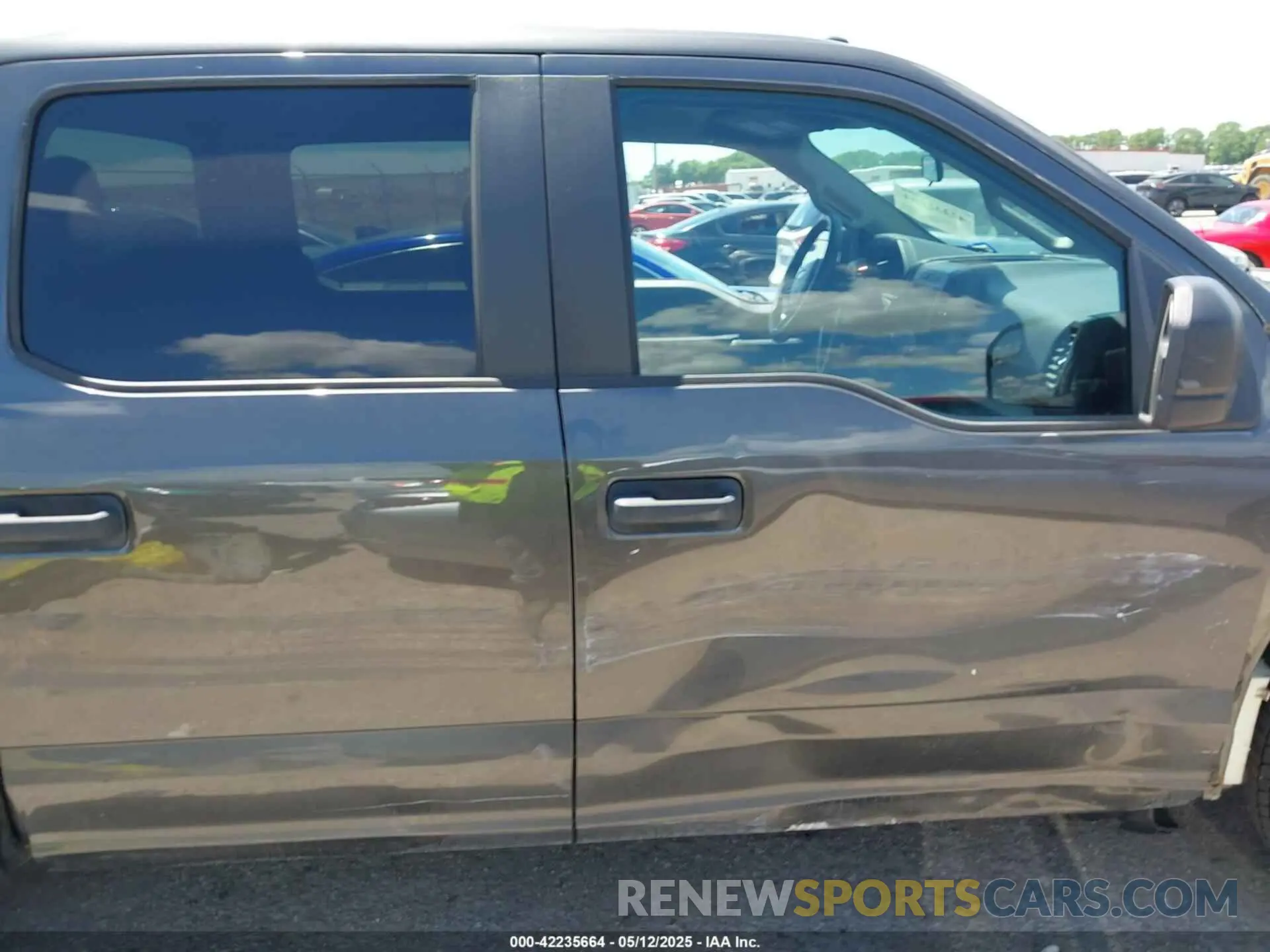 13 fotografías del automóvil dañado 1FTEW1CP7KKE04696 FORD F-150 2019