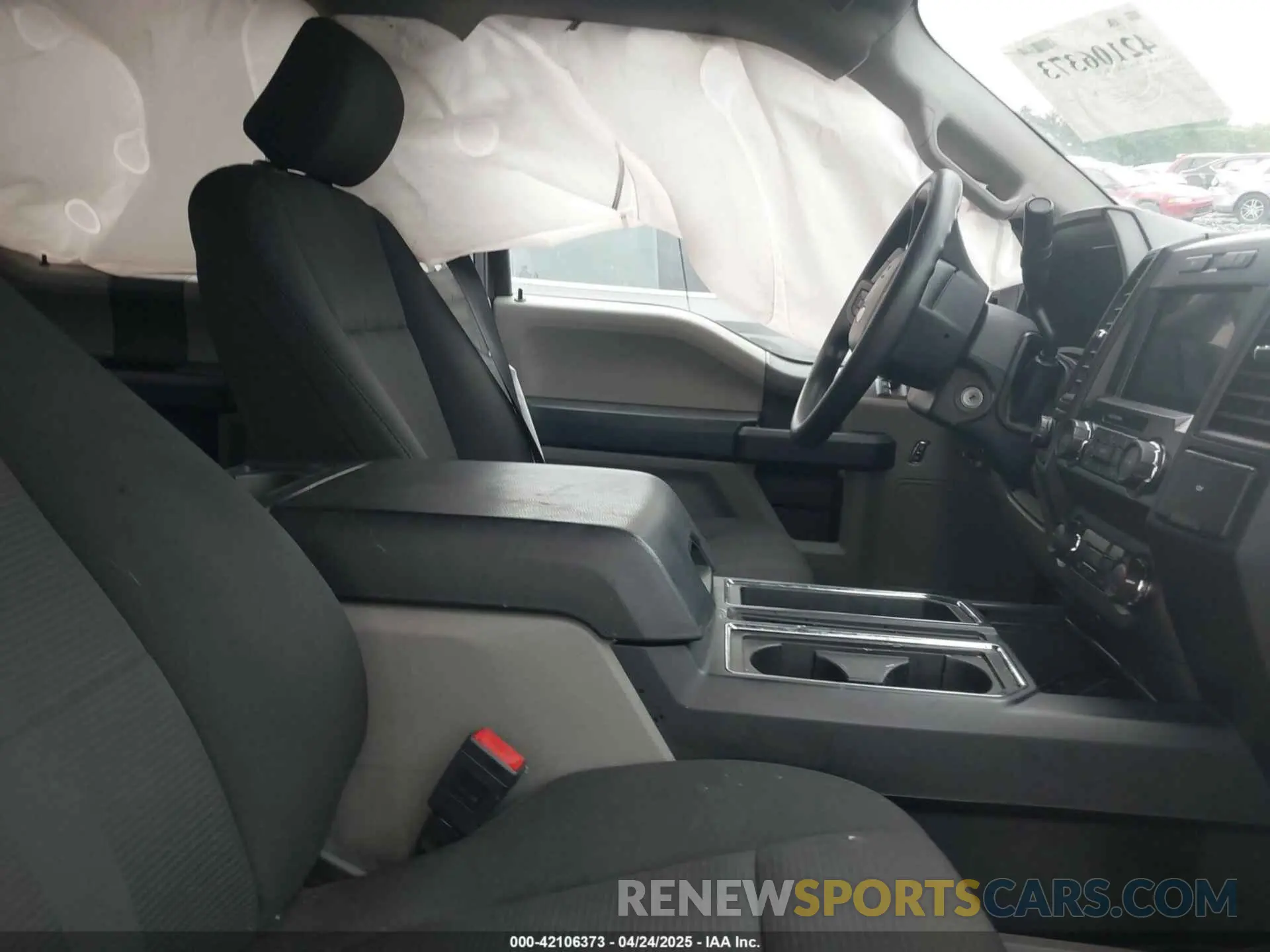 5 fotografías del automóvil dañado 1FTEW1CP8KFB58766 FORD F-150 2019