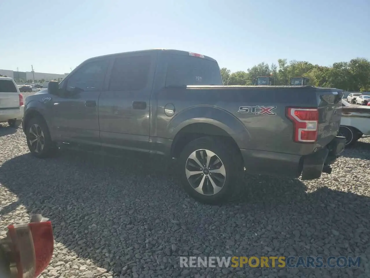 2 fotografías del automóvil dañado 1FTEW1CP9KFD28231 FORD F-150 2019