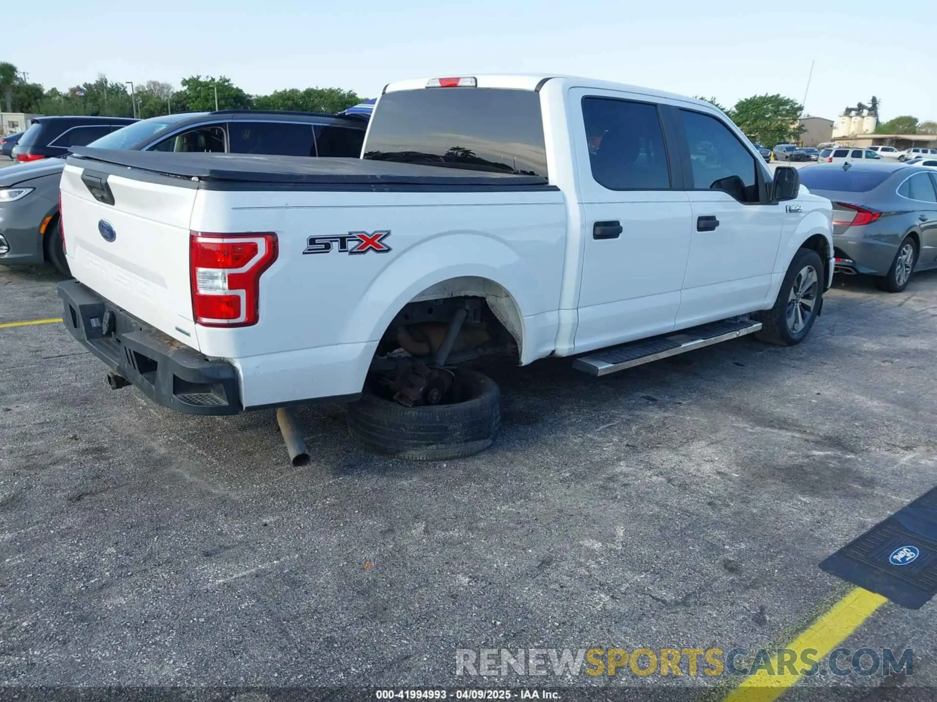 4 fotografías del automóvil dañado 1FTEW1CP9KKC27035 FORD F-150 2019