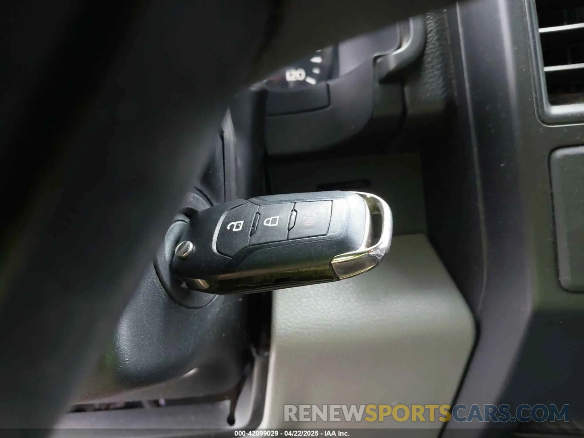 11 fotografías del automóvil dañado 1FTEW1CPXKKC96722 FORD F-150 2019