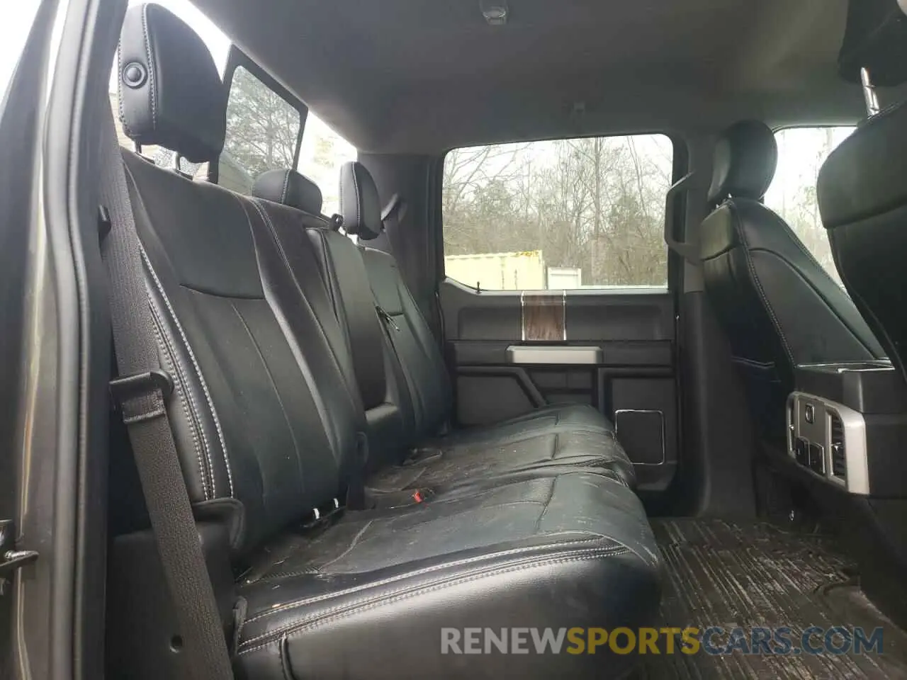 10 fotografías del automóvil dañado 1FTEW1E40KFB11105 FORD F-150 2019