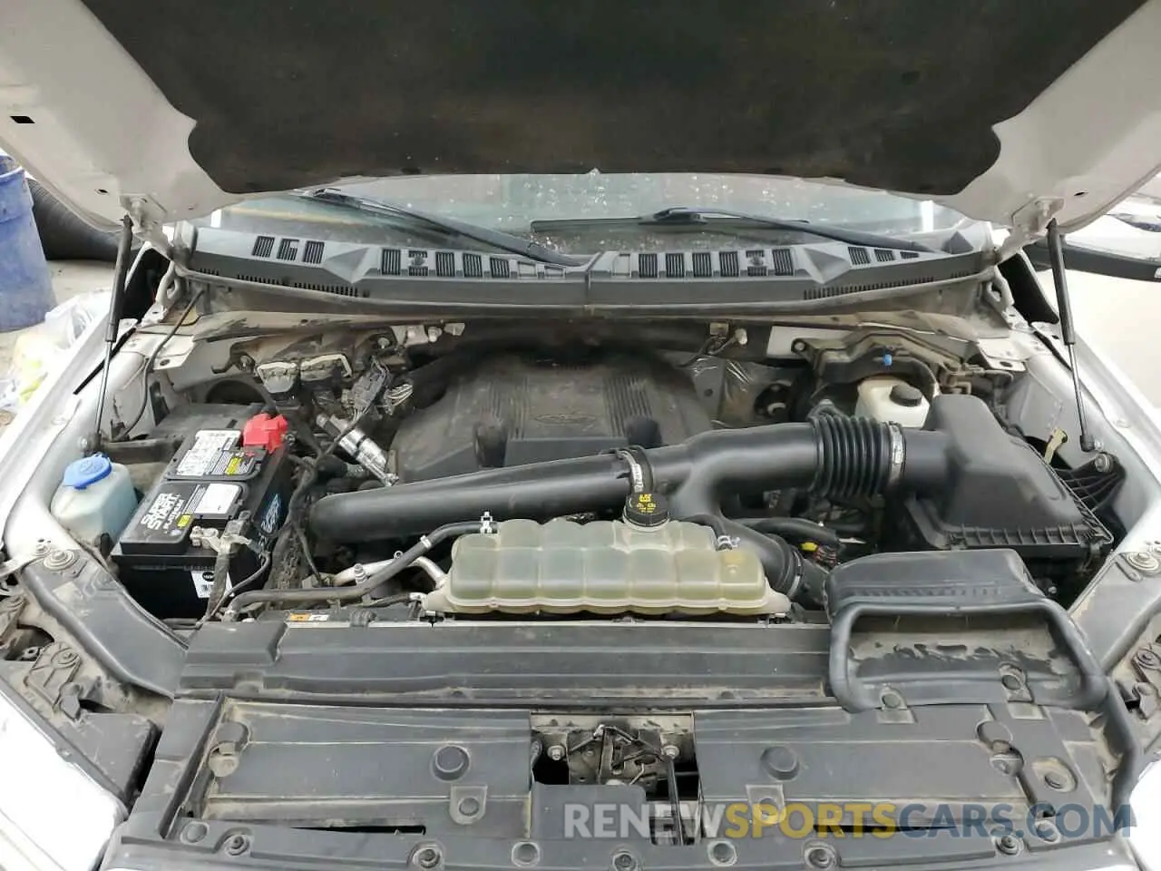 11 fotografías del automóvil dañado 1FTEW1E40KFC16467 FORD F-150 2019