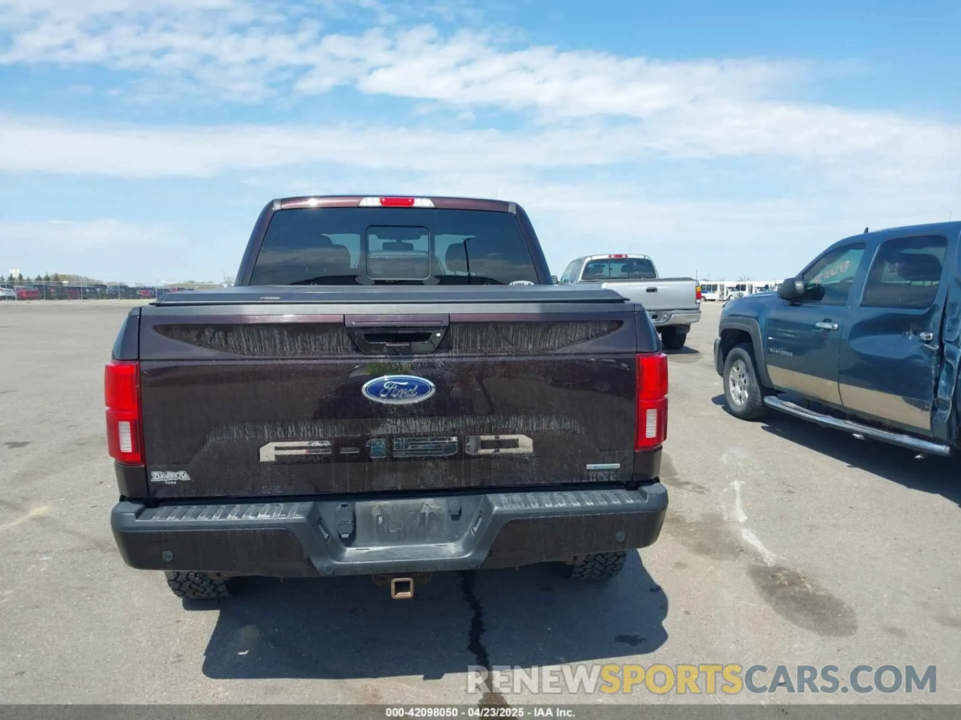 17 fotografías del automóvil dañado 1FTEW1E40KKE24565 FORD F-150 2019