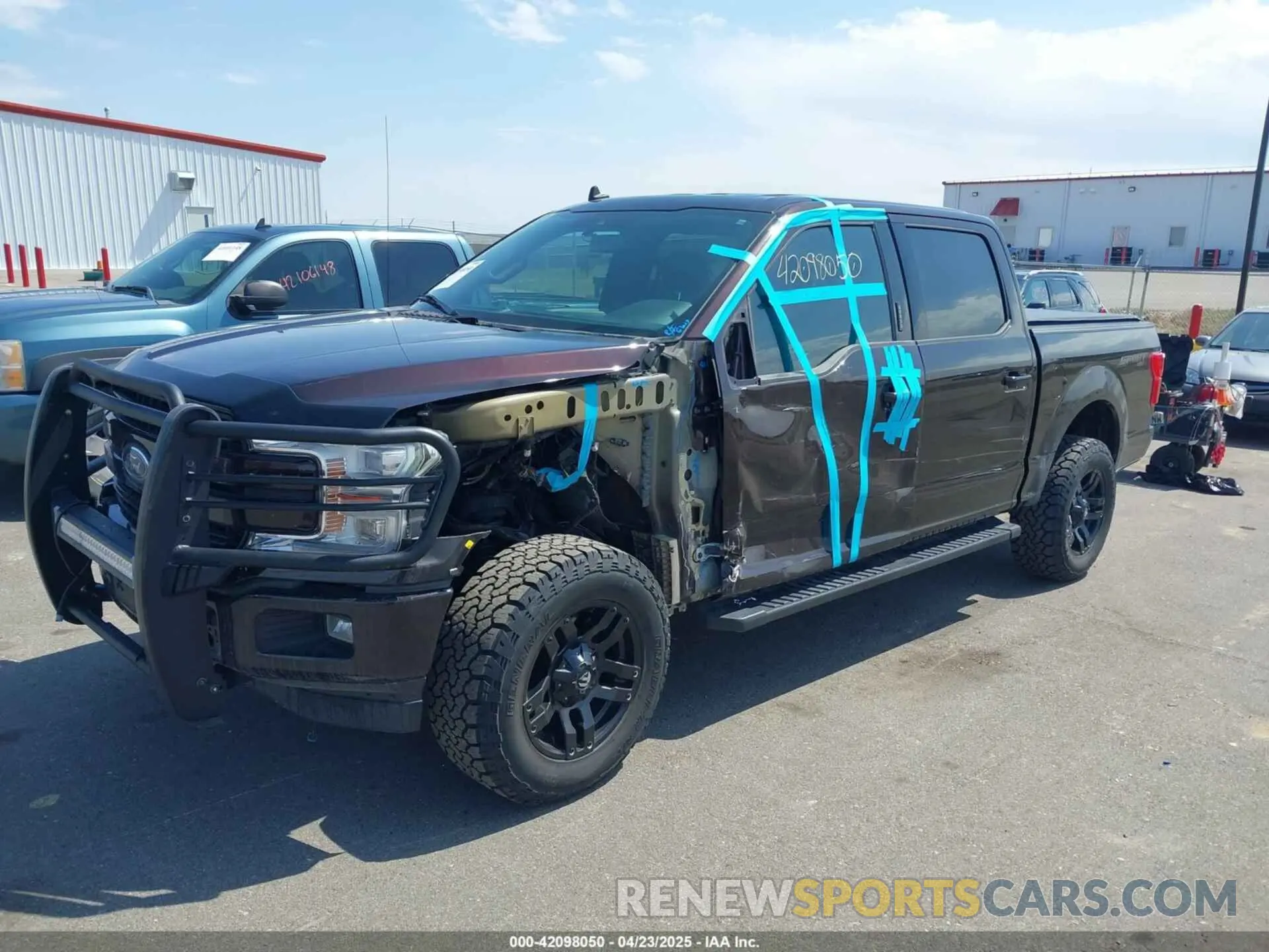 2 fotografías del automóvil dañado 1FTEW1E40KKE24565 FORD F-150 2019