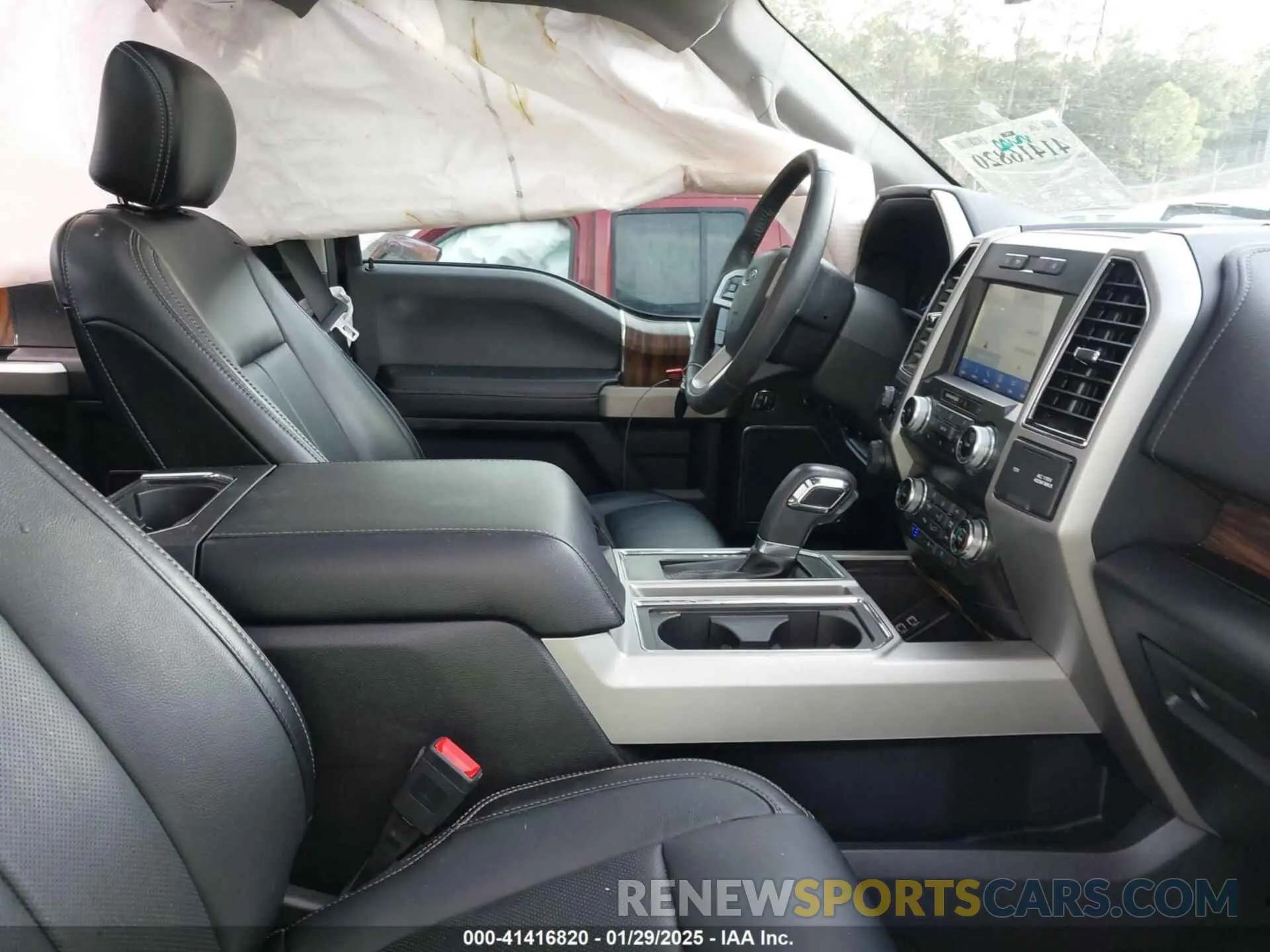 5 fotografías del automóvil dañado 1FTEW1E42KKC75415 FORD F-150 2019