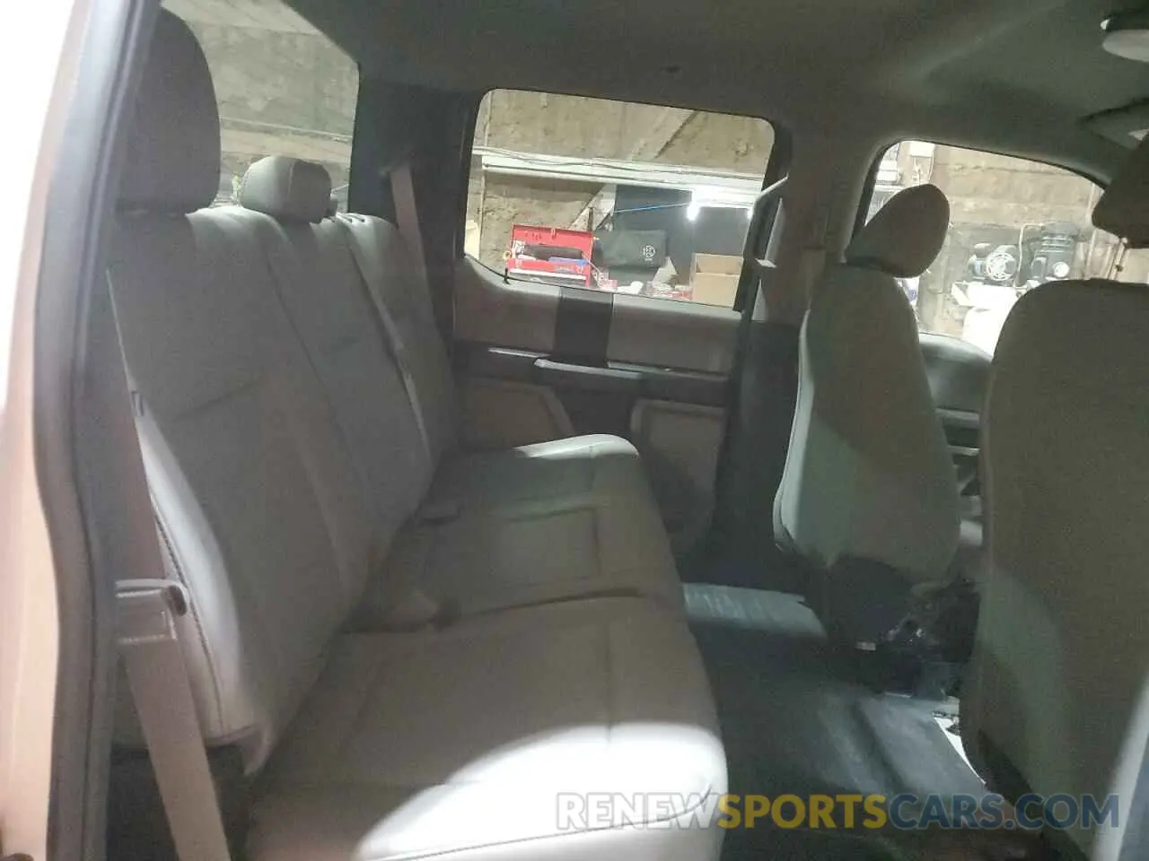 10 fotografías del automóvil dañado 1FTEW1E42KKD17114 FORD F-150 2019