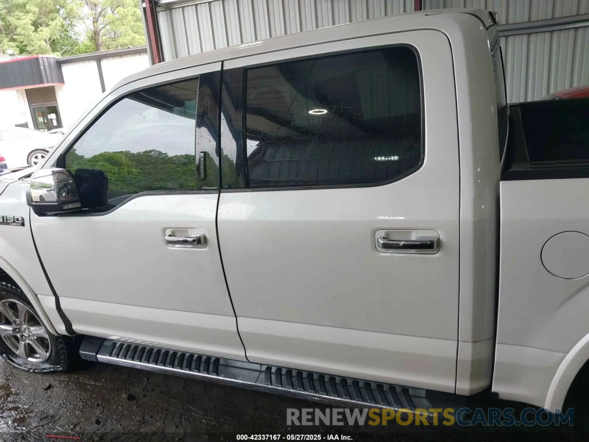 14 fotografías del automóvil dañado 1FTEW1E42KKF11089 FORD F-150 2019