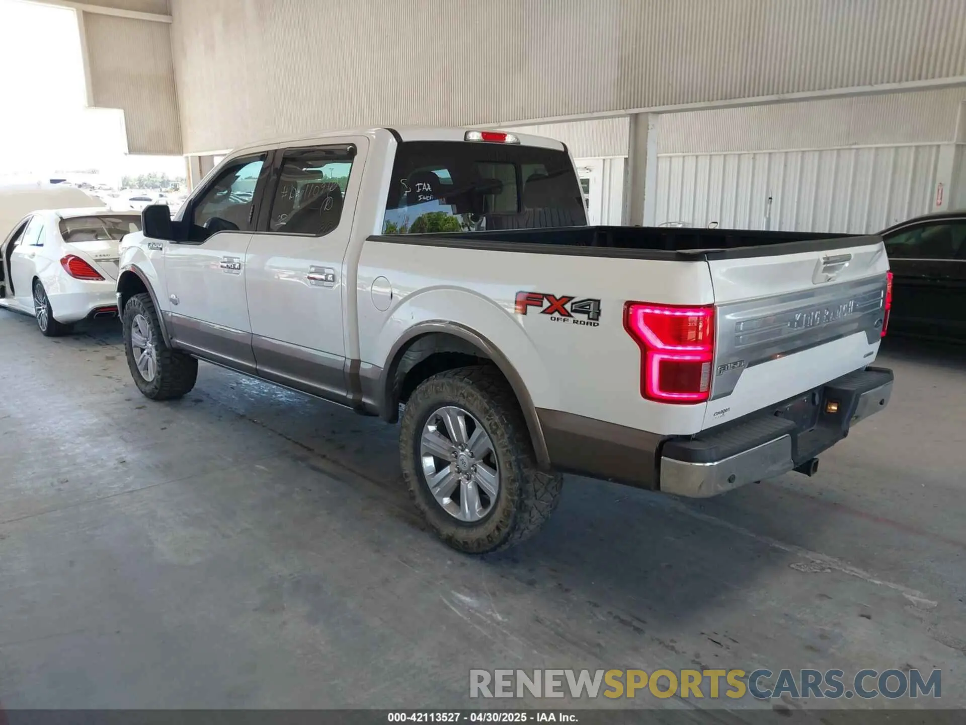 3 fotografías del automóvil dañado 1FTEW1E43KFB11986 FORD F-150 2019