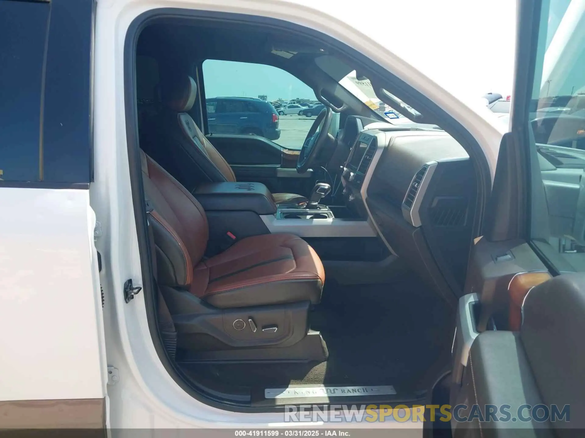 5 fotografías del automóvil dañado 1FTEW1E43KFC85685 FORD F-150 2019