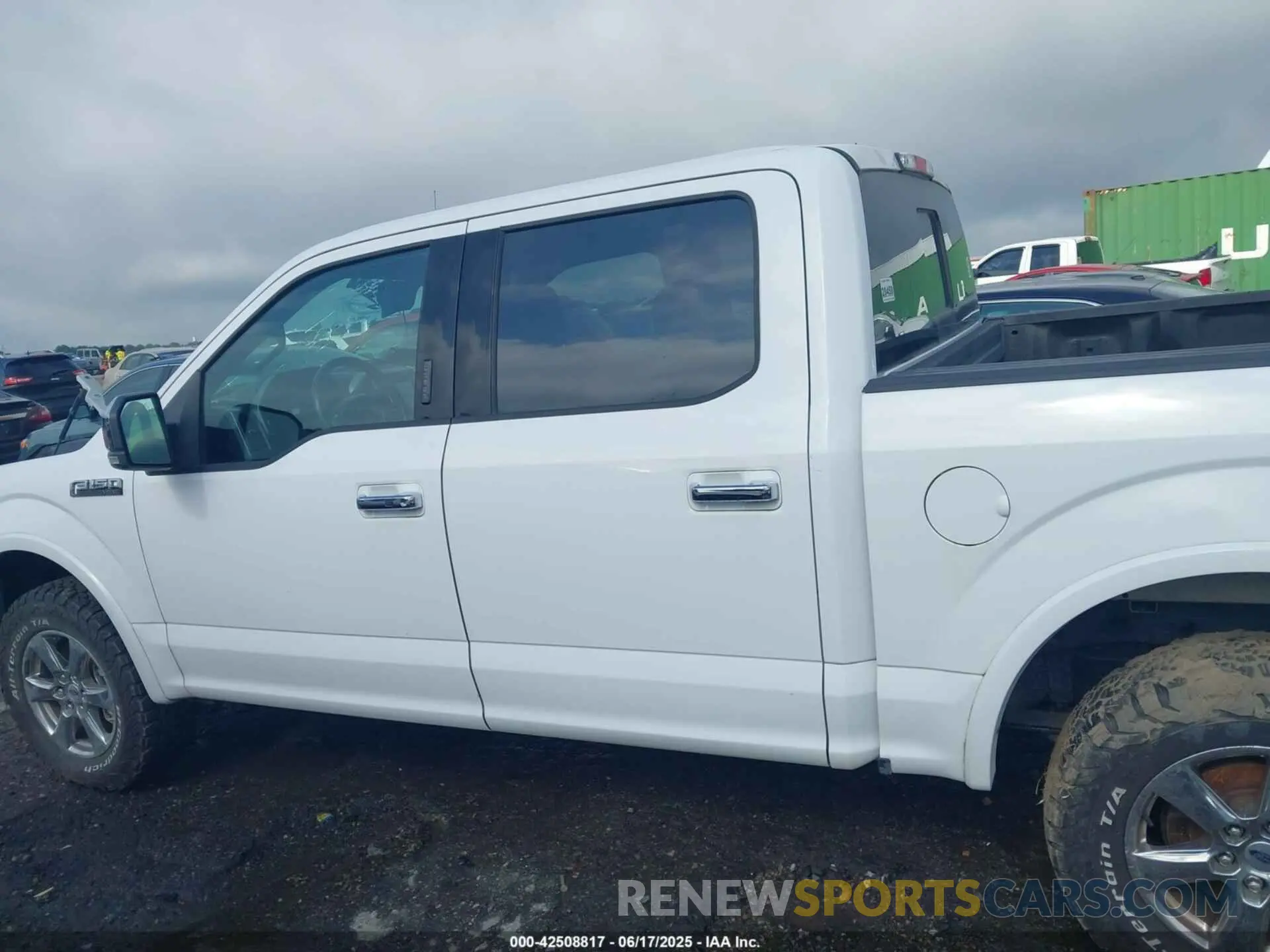 14 fotografías del automóvil dañado 1FTEW1E43KKE84792 FORD F-150 2019