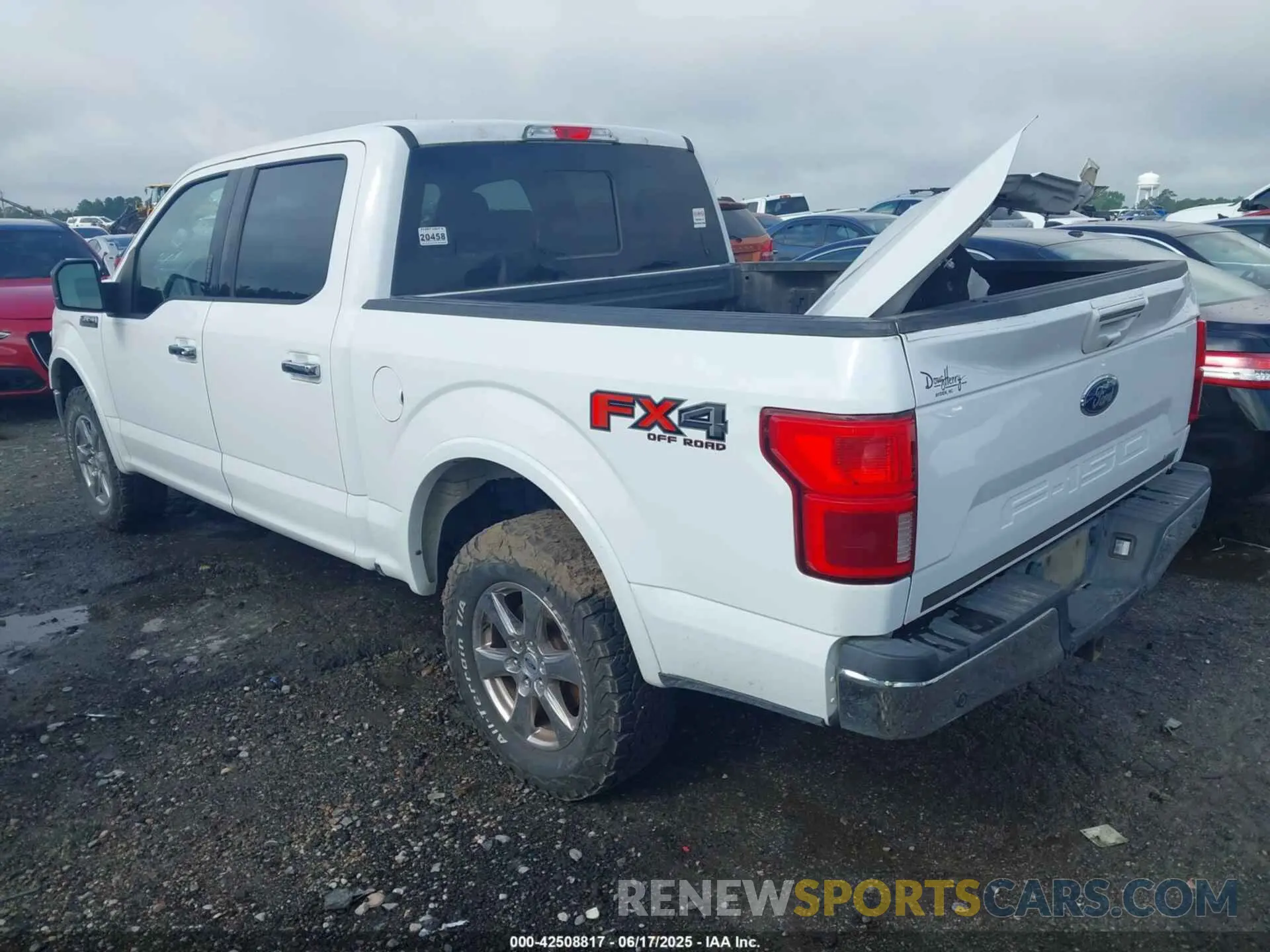 3 fotografías del automóvil dañado 1FTEW1E43KKE84792 FORD F-150 2019