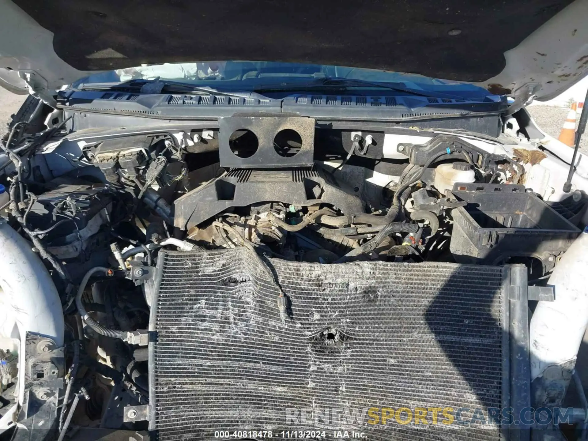 10 fotografías del automóvil dañado 1FTEW1E44KFA16434 FORD F-150 2019