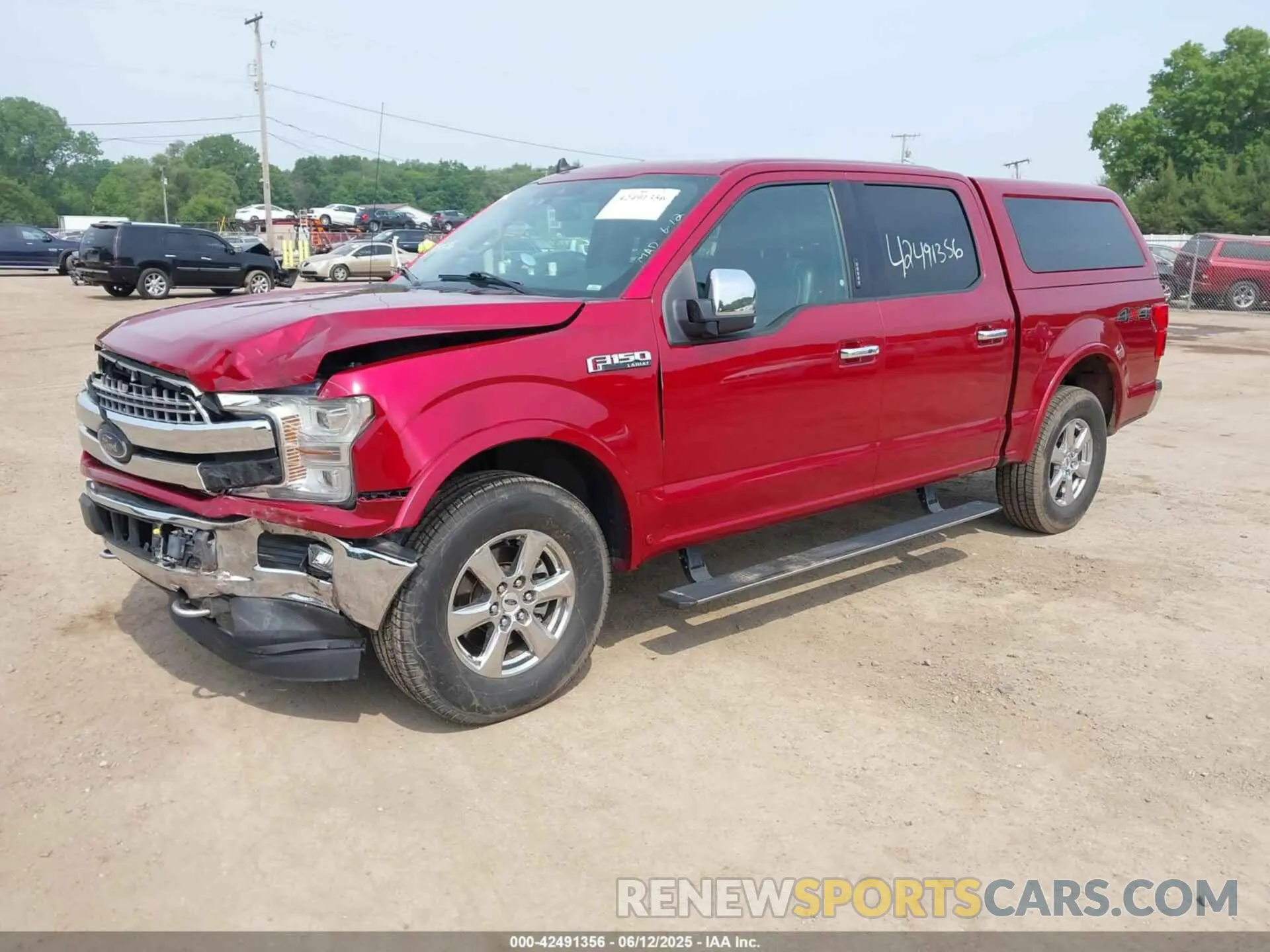 2 fotografías del automóvil dañado 1FTEW1E44KFB16372 FORD F-150 2019