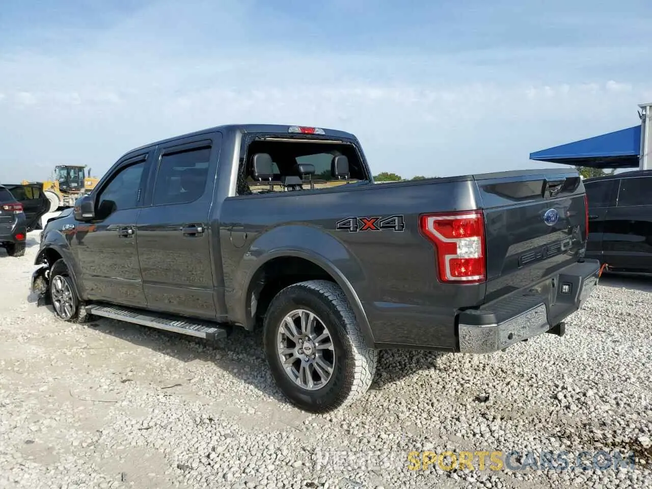 2 fotografías del automóvil dañado 1FTEW1E44KFC52033 FORD F-150 2019