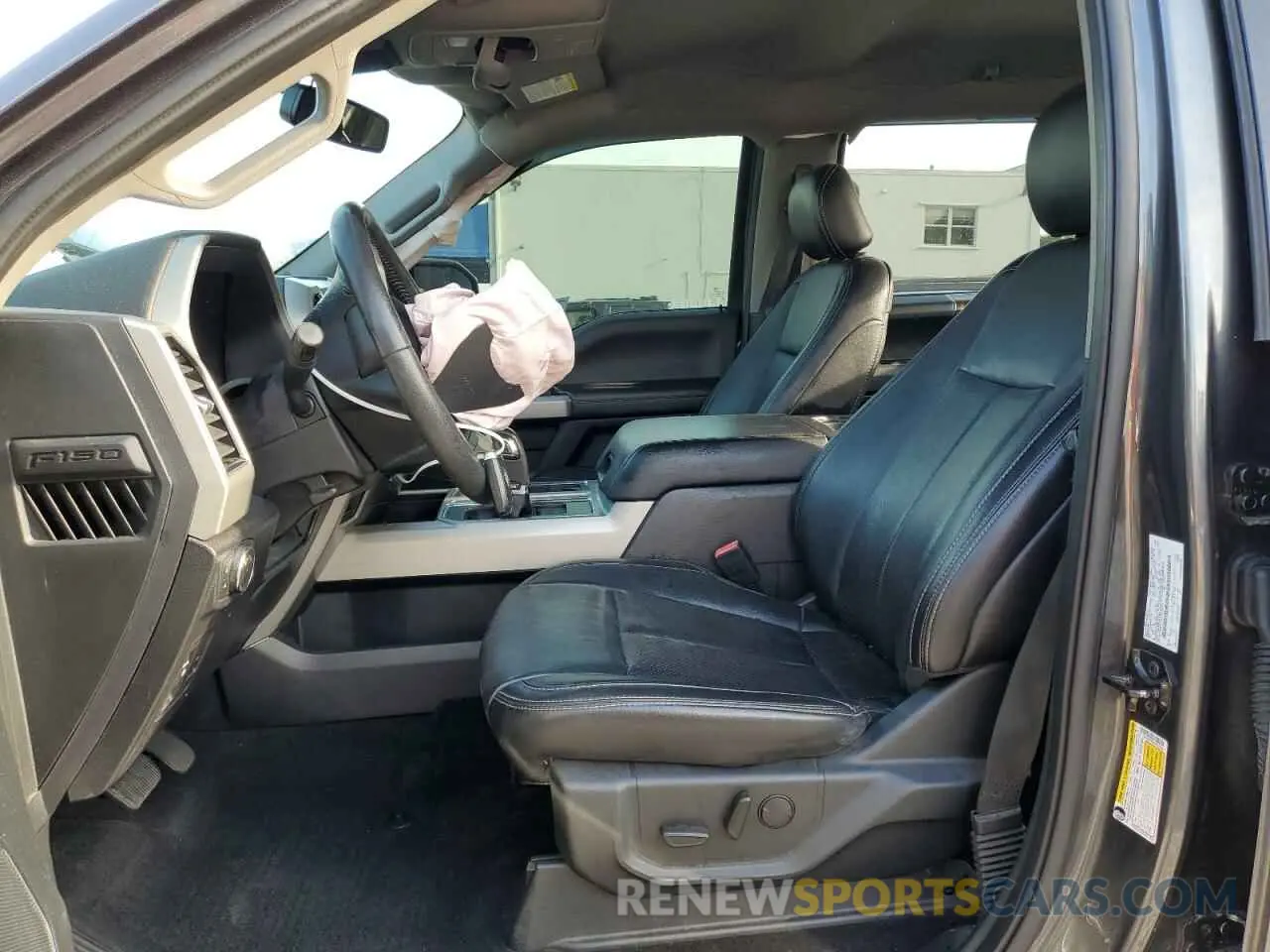 7 fotografías del automóvil dañado 1FTEW1E44KFC52033 FORD F-150 2019