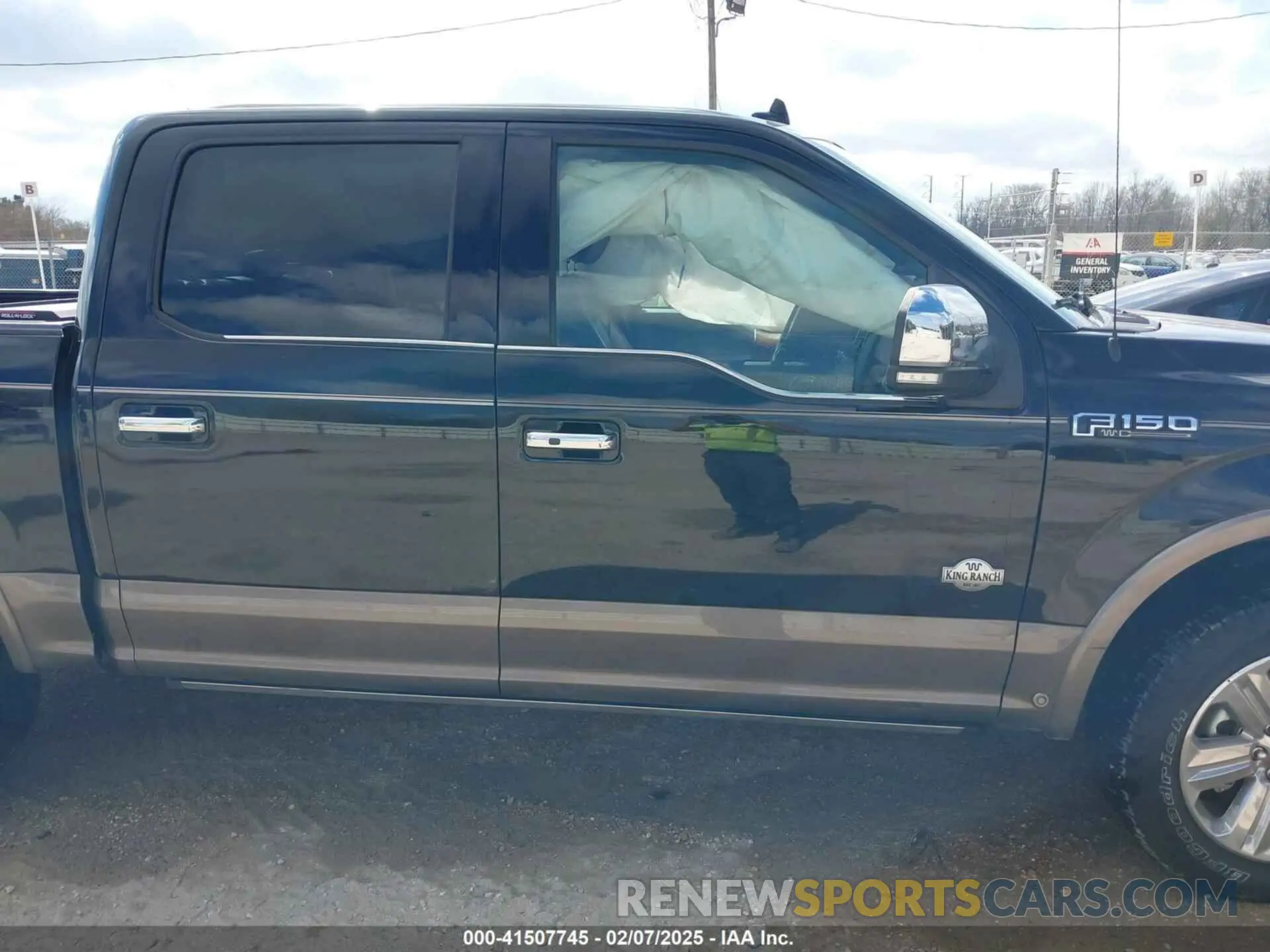 13 fotografías del automóvil dañado 1FTEW1E44KFC77742 FORD F-150 2019