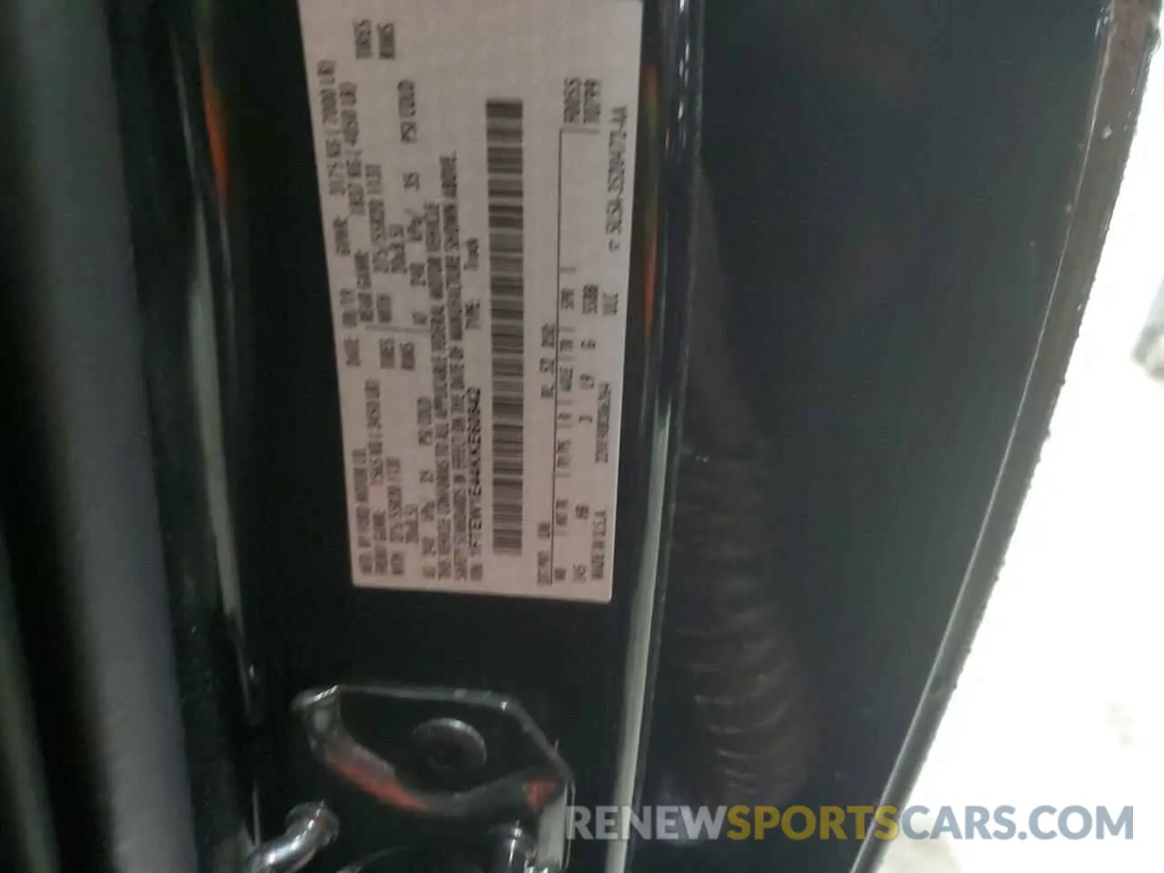 12 fotografías del automóvil dañado 1FTEW1E44KKE60842 FORD F-150 2019