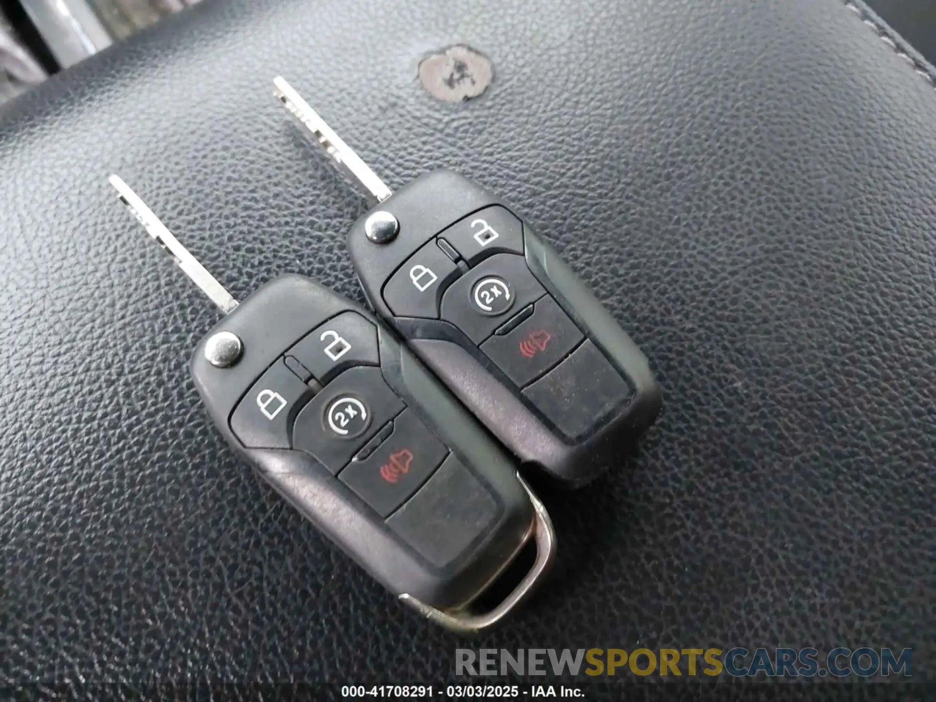 11 fotografías del automóvil dañado 1FTEW1E45KFB55357 FORD F-150 2019