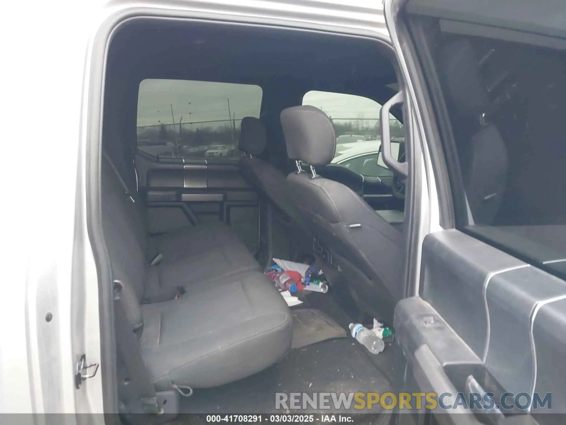 8 fotografías del automóvil dañado 1FTEW1E45KFB55357 FORD F-150 2019