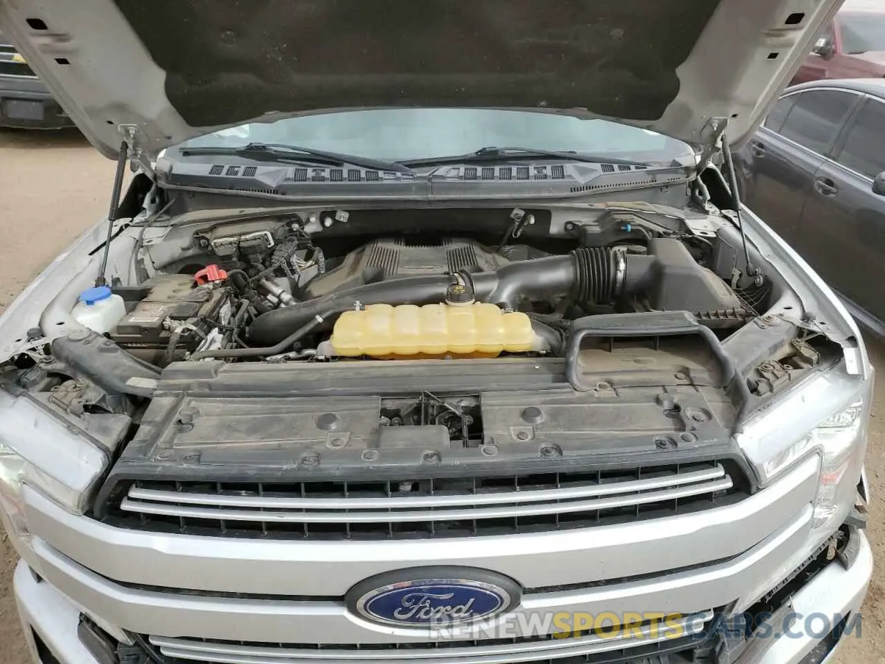 11 fotografías del automóvil dañado 1FTEW1E45KKC33949 FORD F-150 2019