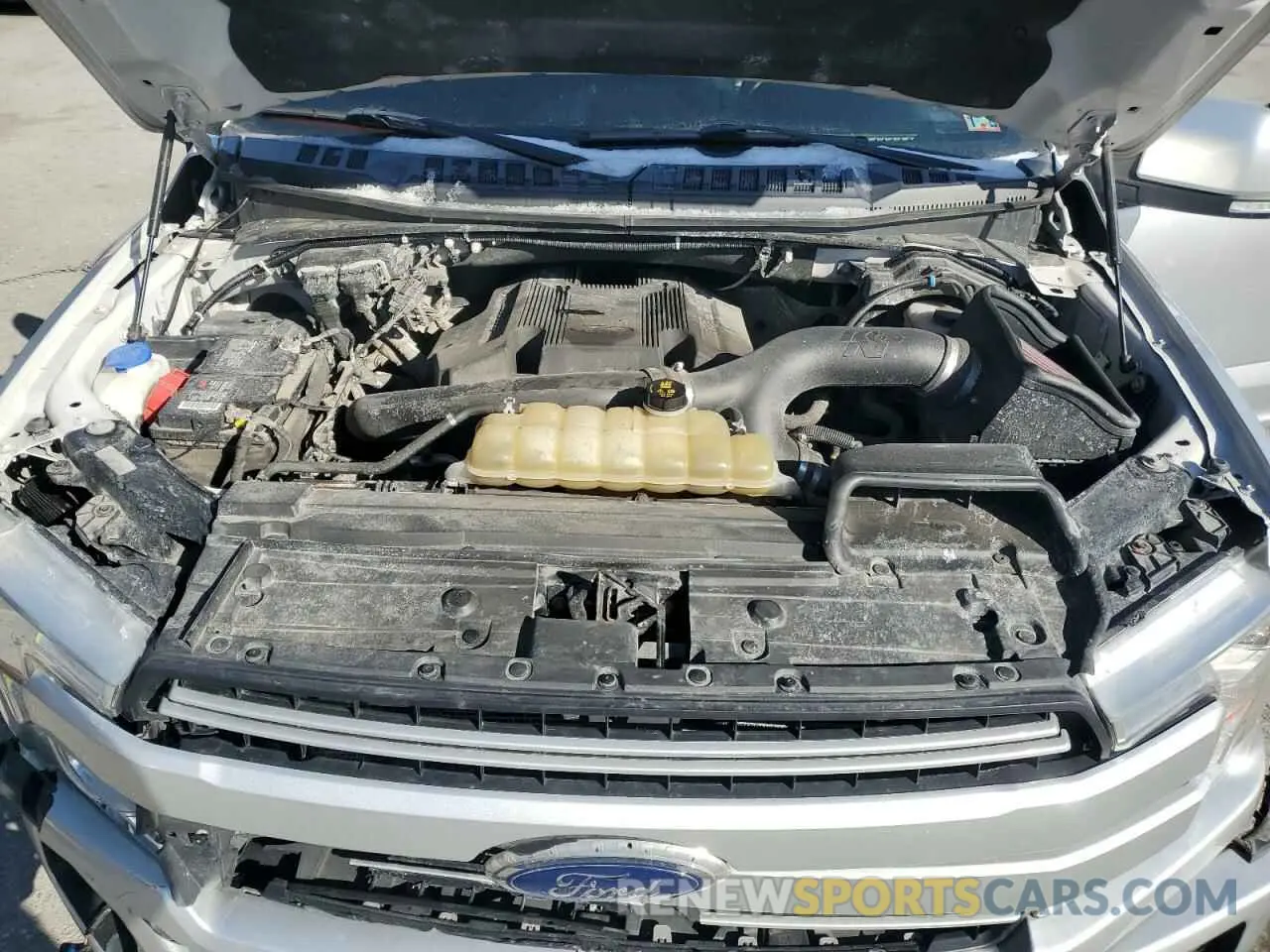 11 fotografías del automóvil dañado 1FTEW1E46KFA70964 FORD F-150 2019