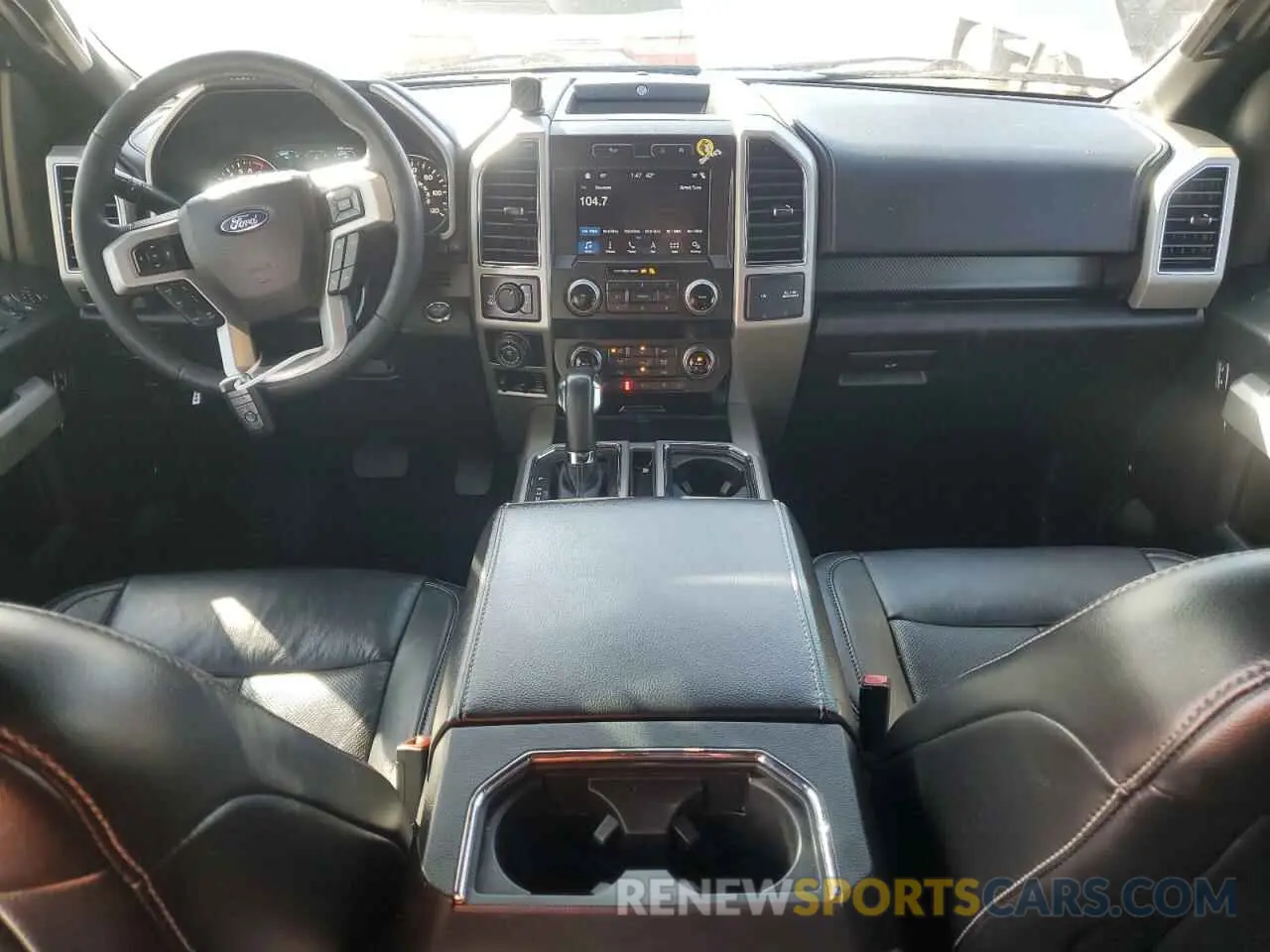 8 fotografías del automóvil dañado 1FTEW1E46KFA70964 FORD F-150 2019