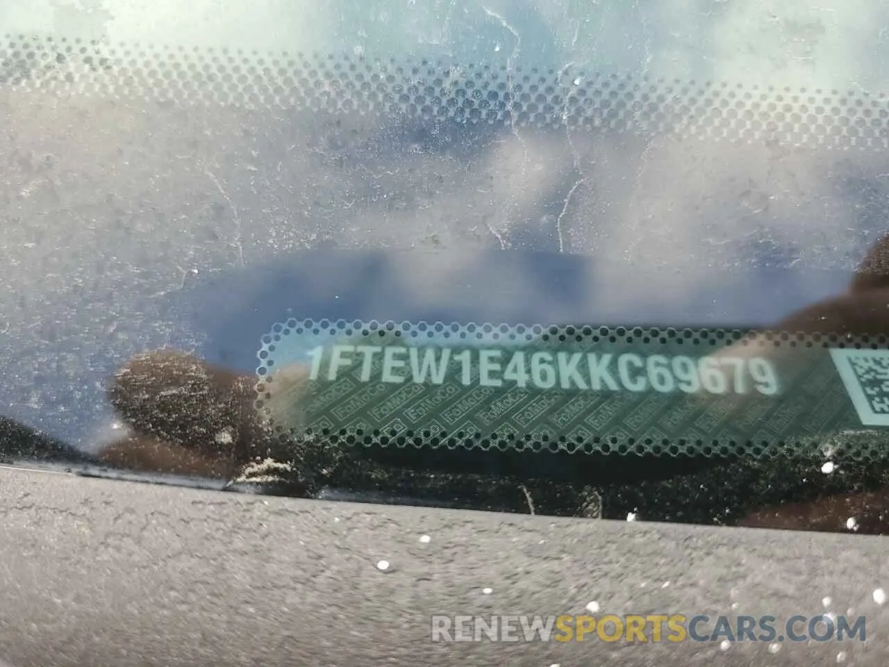 13 fotografías del automóvil dañado 1FTEW1E46KKC69679 FORD F-150 2019