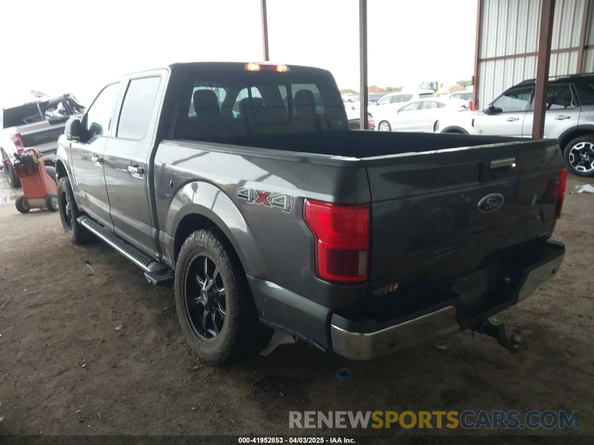 3 fotografías del automóvil dañado 1FTEW1E46KKE10332 FORD F-150 2019