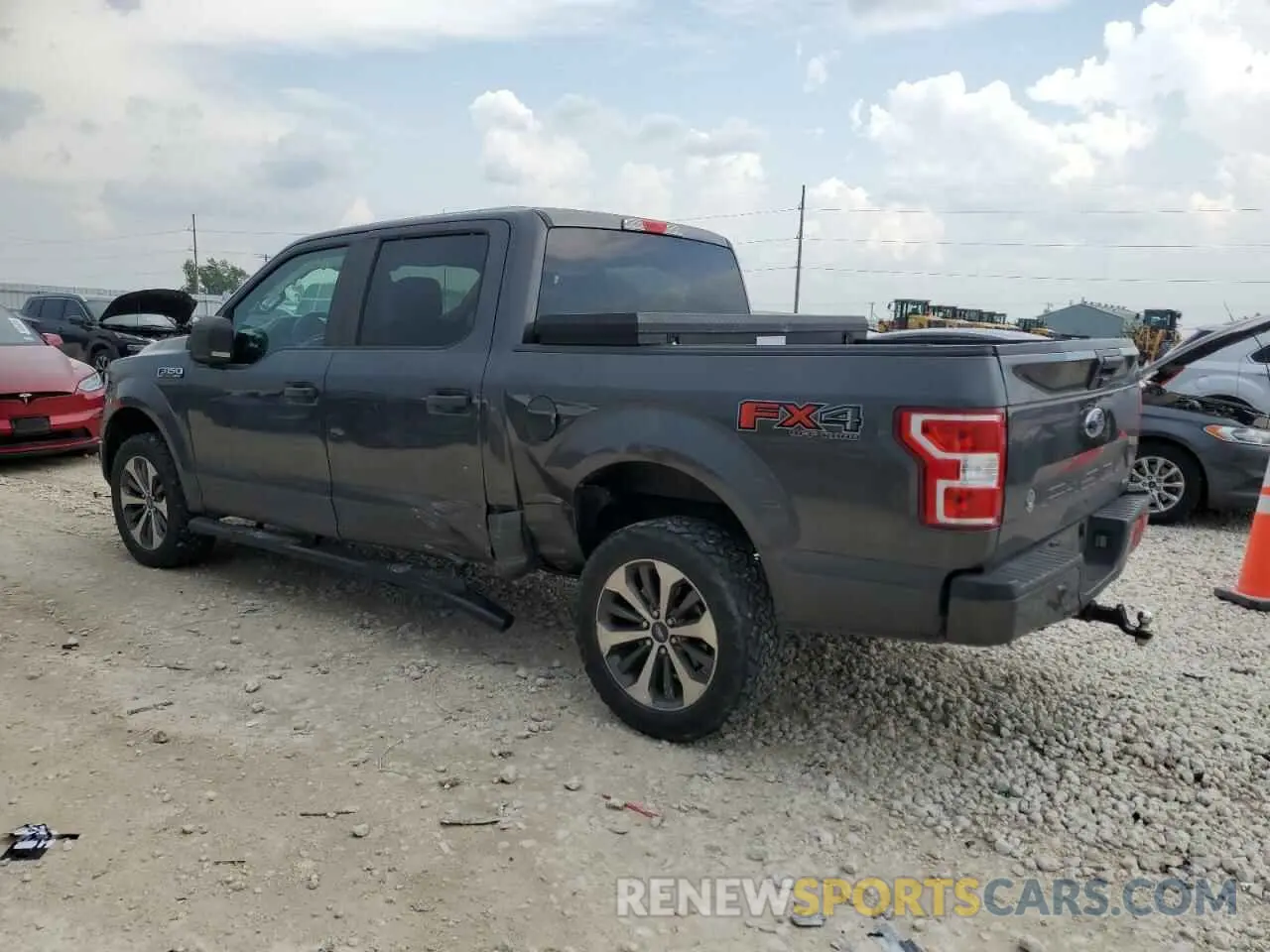 2 fotografías del automóvil dañado 1FTEW1E46KKE47168 FORD F-150 2019