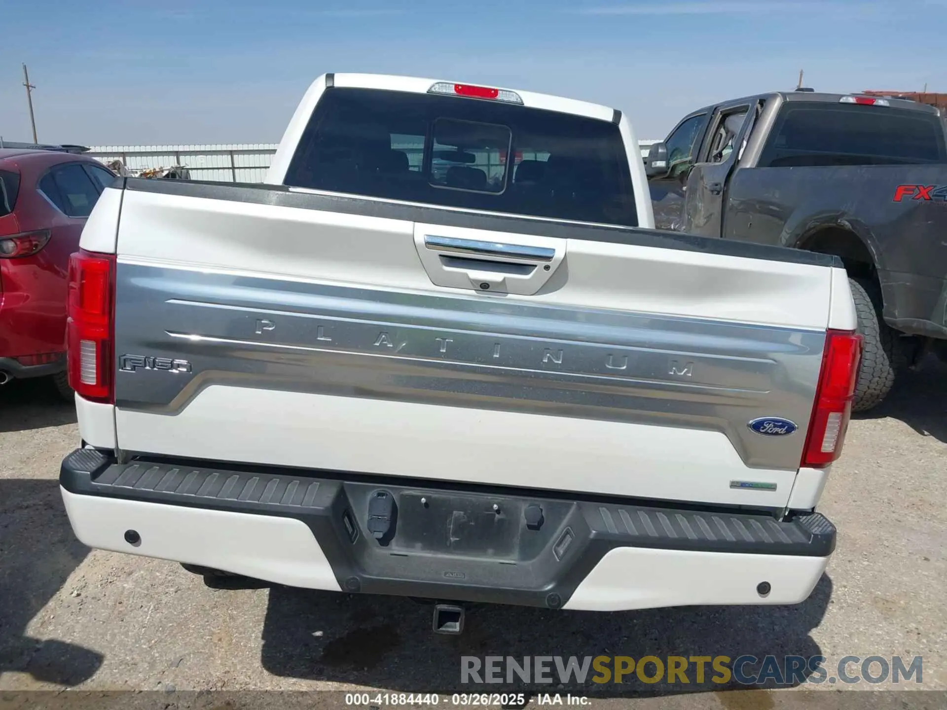 16 fotografías del automóvil dañado 1FTEW1E47KFA52960 FORD F-150 2019