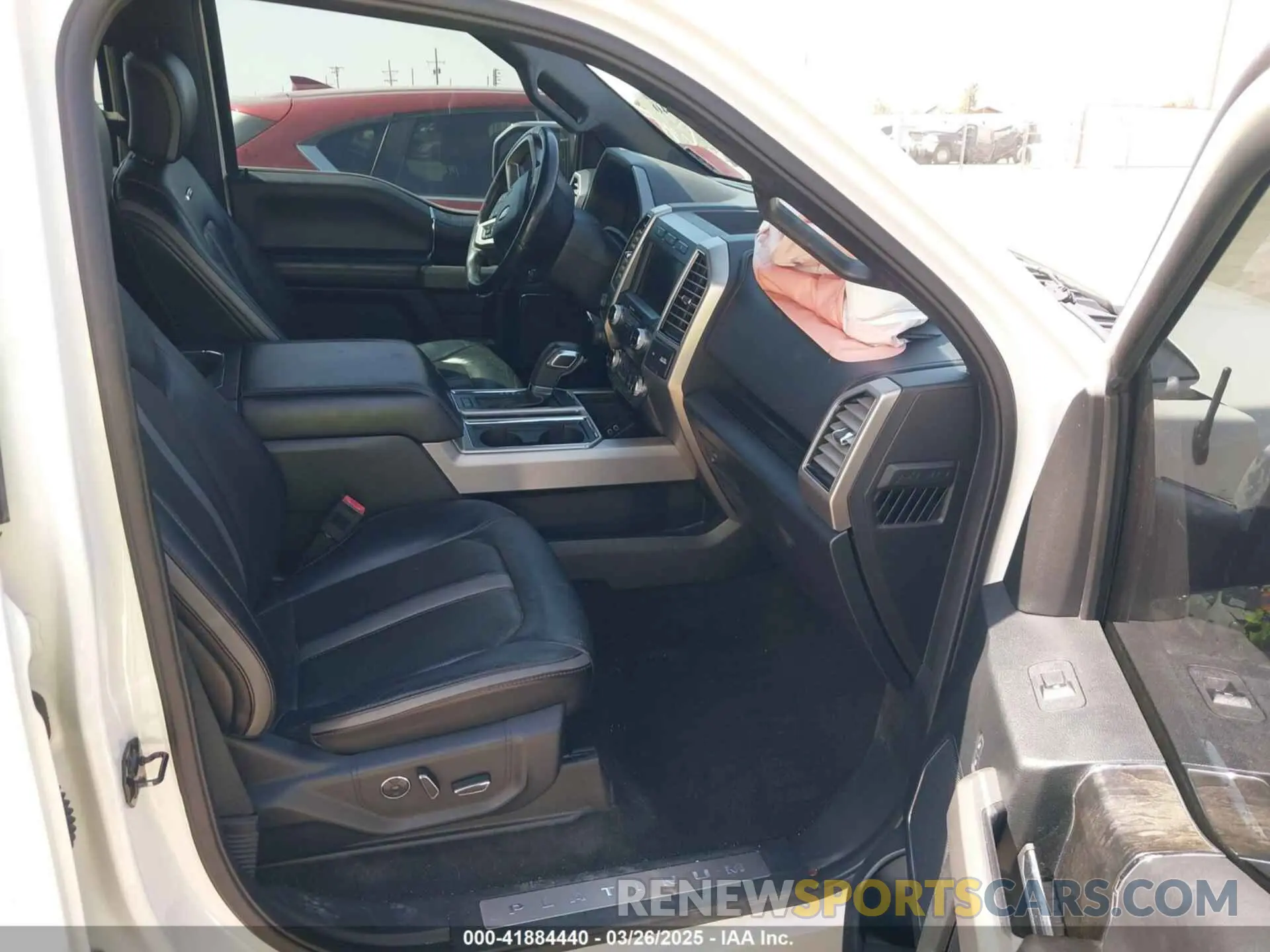 5 fotografías del automóvil dañado 1FTEW1E47KFA52960 FORD F-150 2019