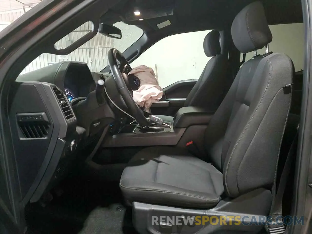 7 fotografías del automóvil dañado 1FTEW1E47KFB84567 FORD F-150 2019