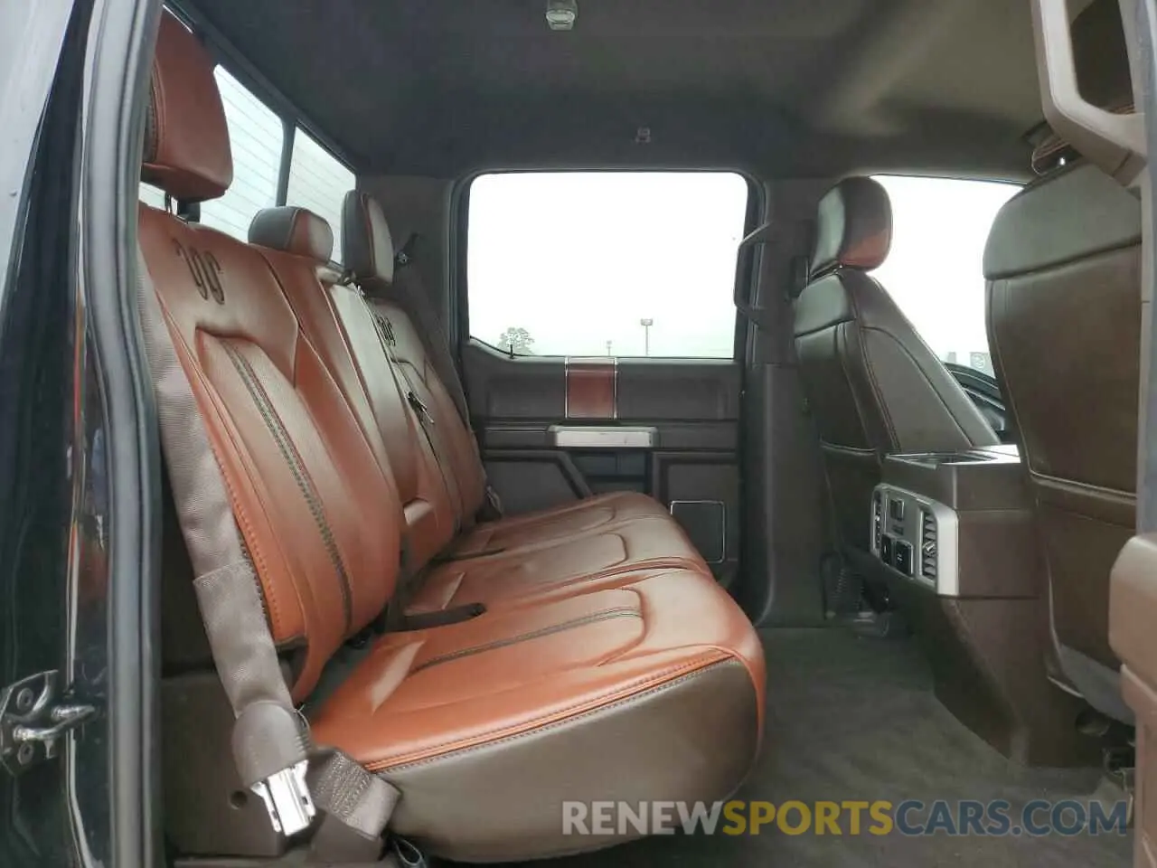 10 fotografías del automóvil dañado 1FTEW1E47KFC11931 FORD F-150 2019
