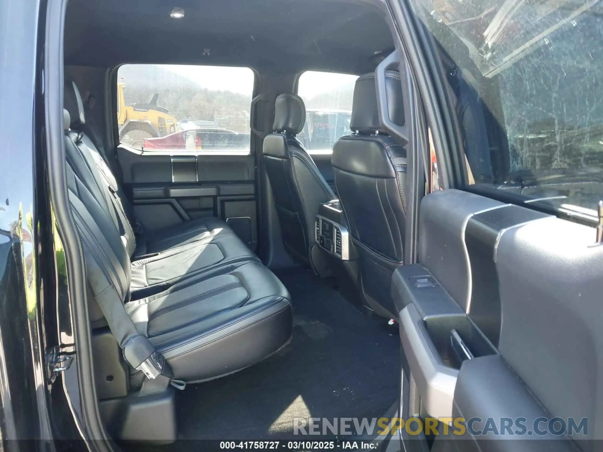 8 fotografías del automóvil dañado 1FTEW1E47KFC48932 FORD F-150 2019