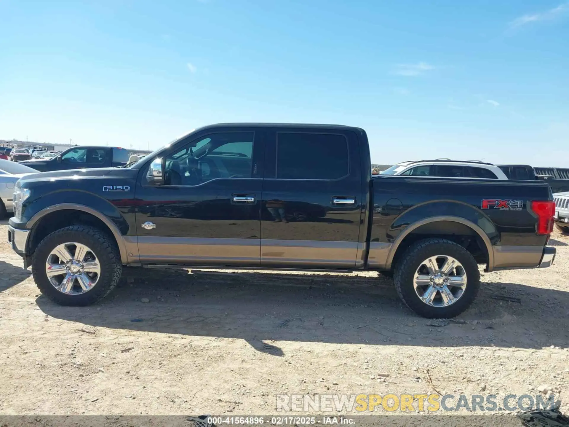 14 fotografías del automóvil dañado 1FTEW1E47KFD00513 FORD F-150 2019
